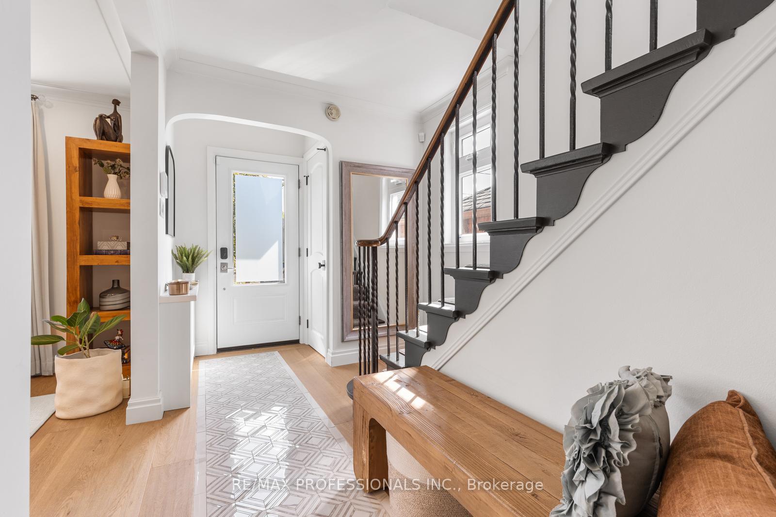 Photo 3 of 278 Rumsey Road, Toronto, Leaside — HOMEH