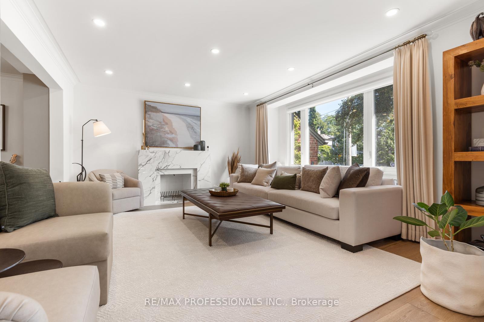 Photo 4 of 278 Rumsey Road, Toronto, Leaside — HOMEH