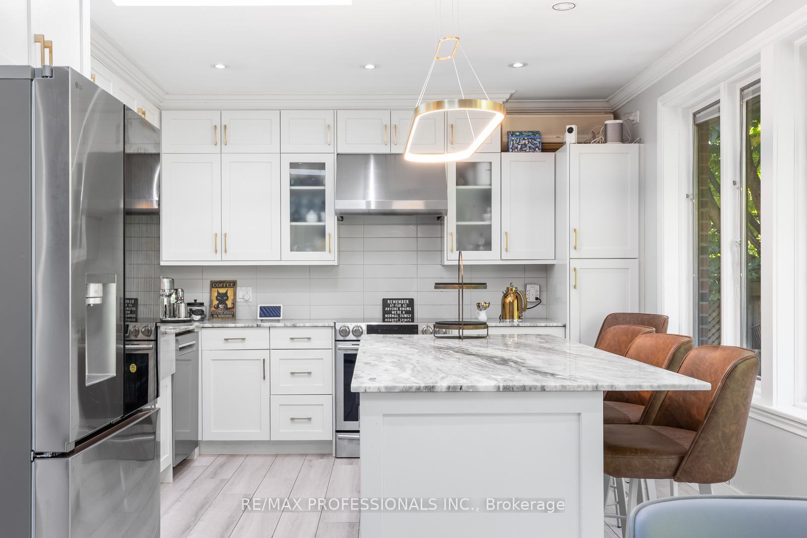 Photo 11 of 278 Rumsey Road, Toronto, Leaside — HOMEH