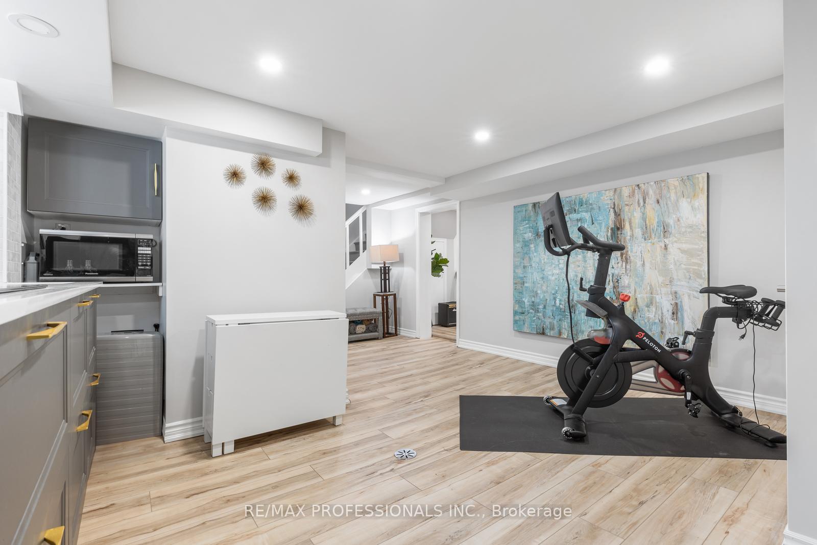 Photo 32 of 278 Rumsey Road, Toronto, Leaside — HOMEH