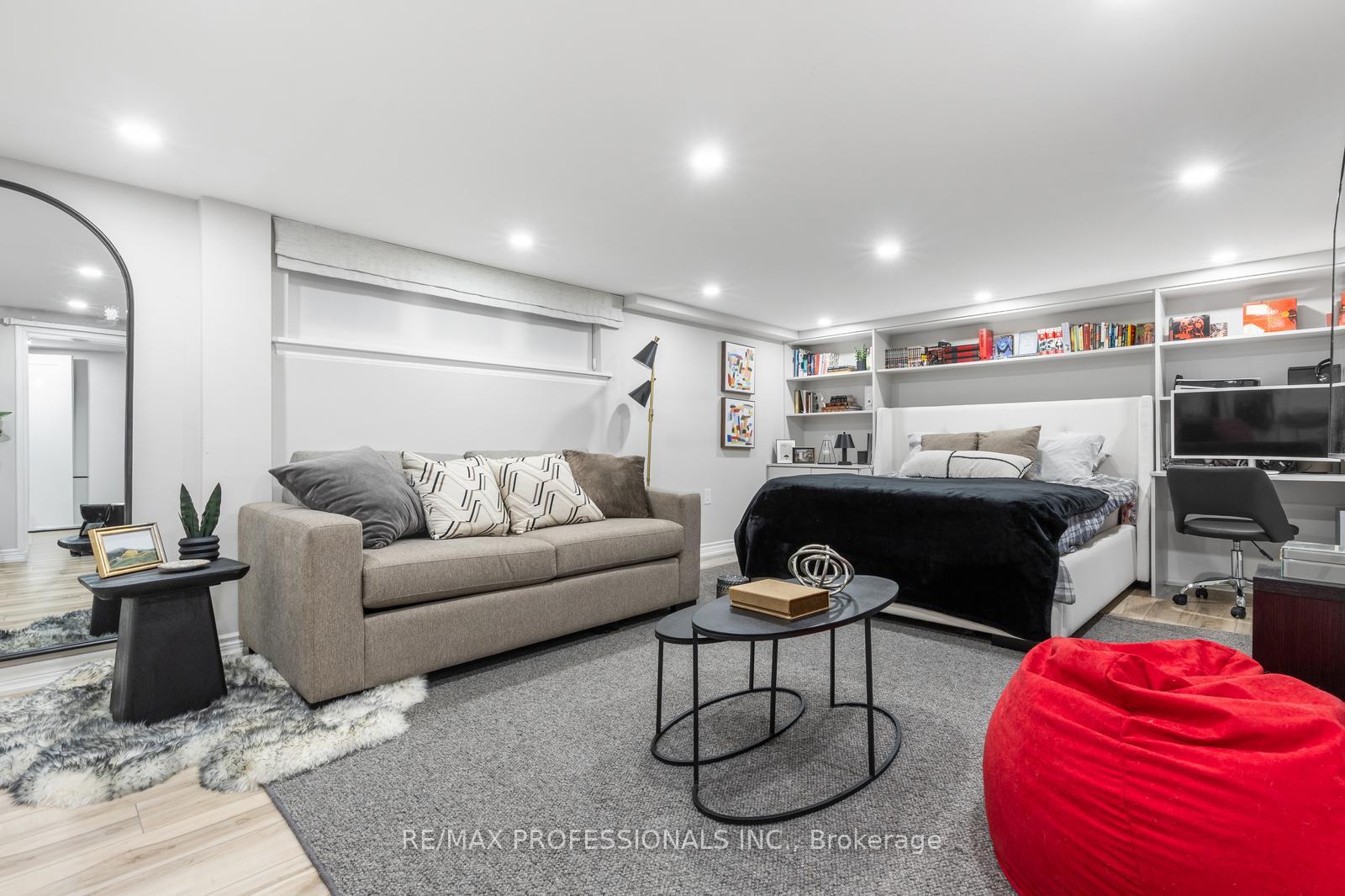 Photo 33 of 278 Rumsey Road, Toronto, Leaside — HOMEH
