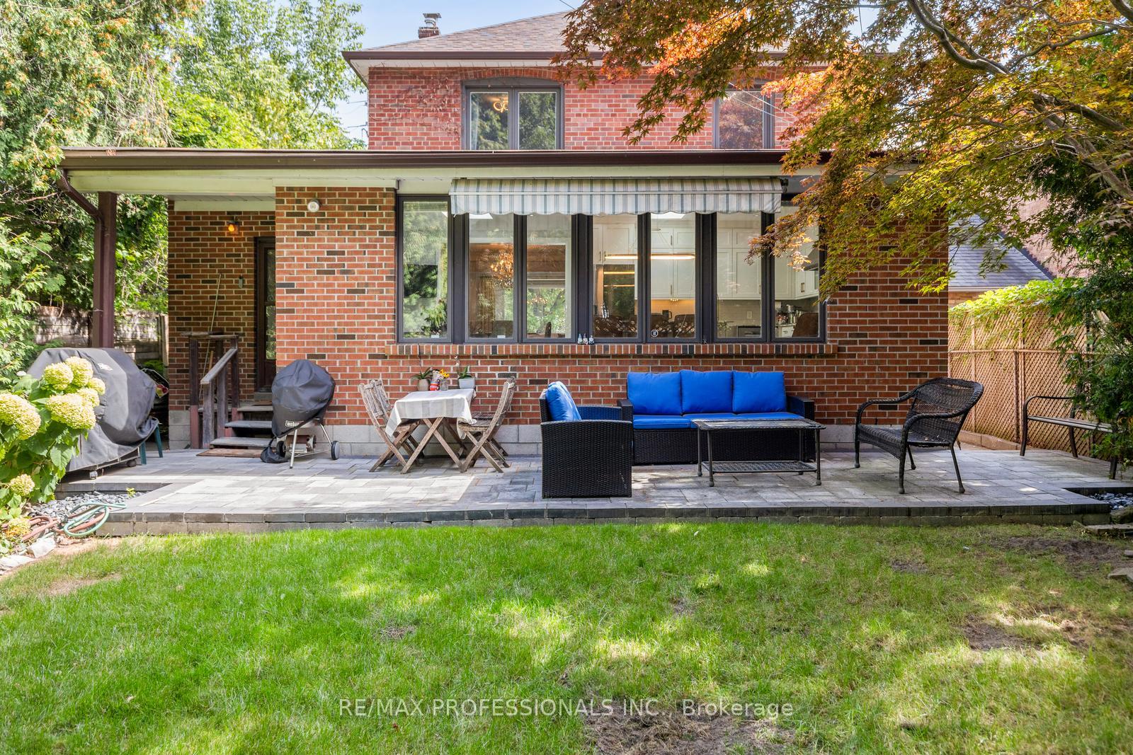 Photo 37 of 278 Rumsey Road, Toronto, Leaside — HOMEH