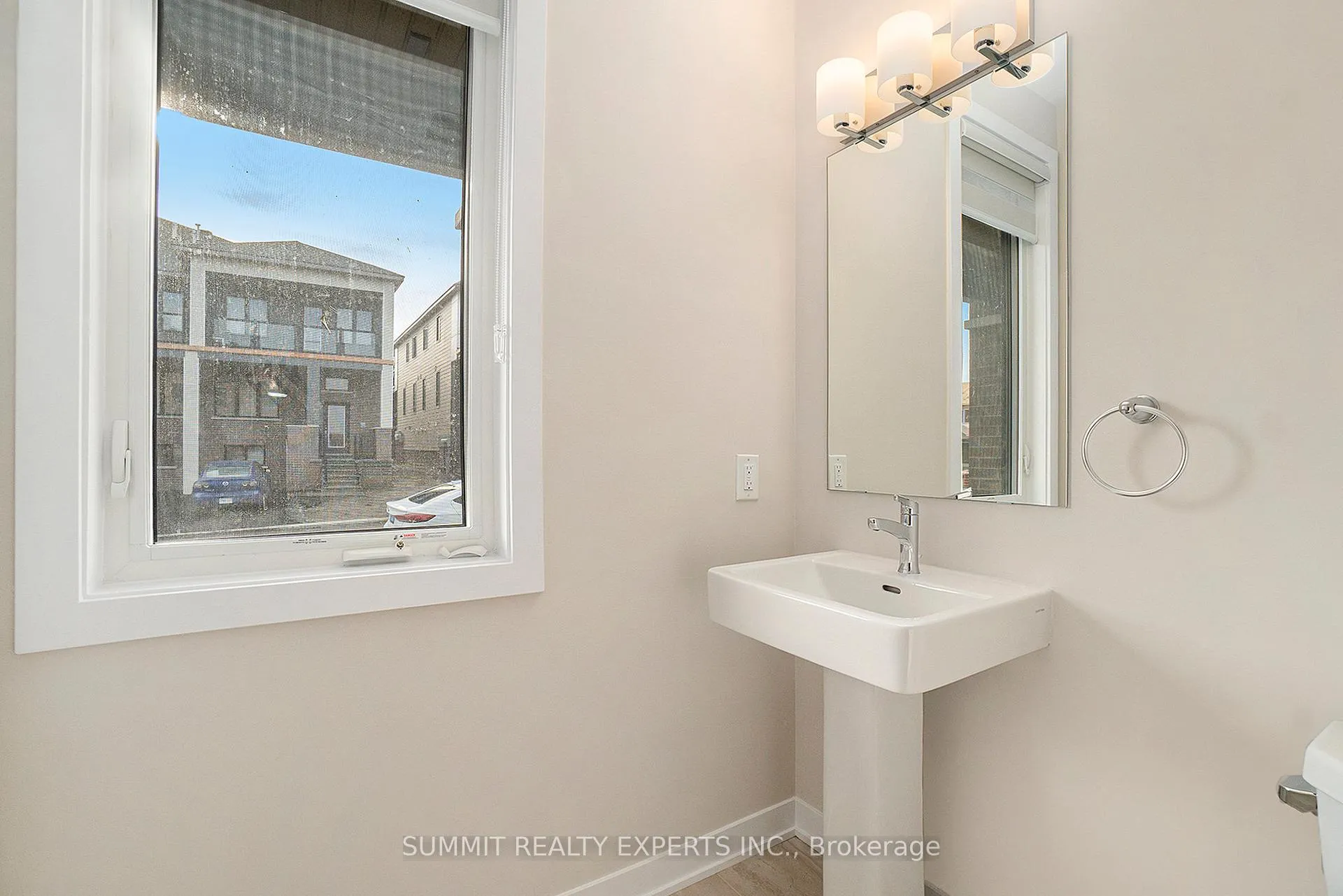 Photo 15 of 104 Beebalm Crescent, Ottawa, Barrhaven - Half Moon Bay — HOMEH