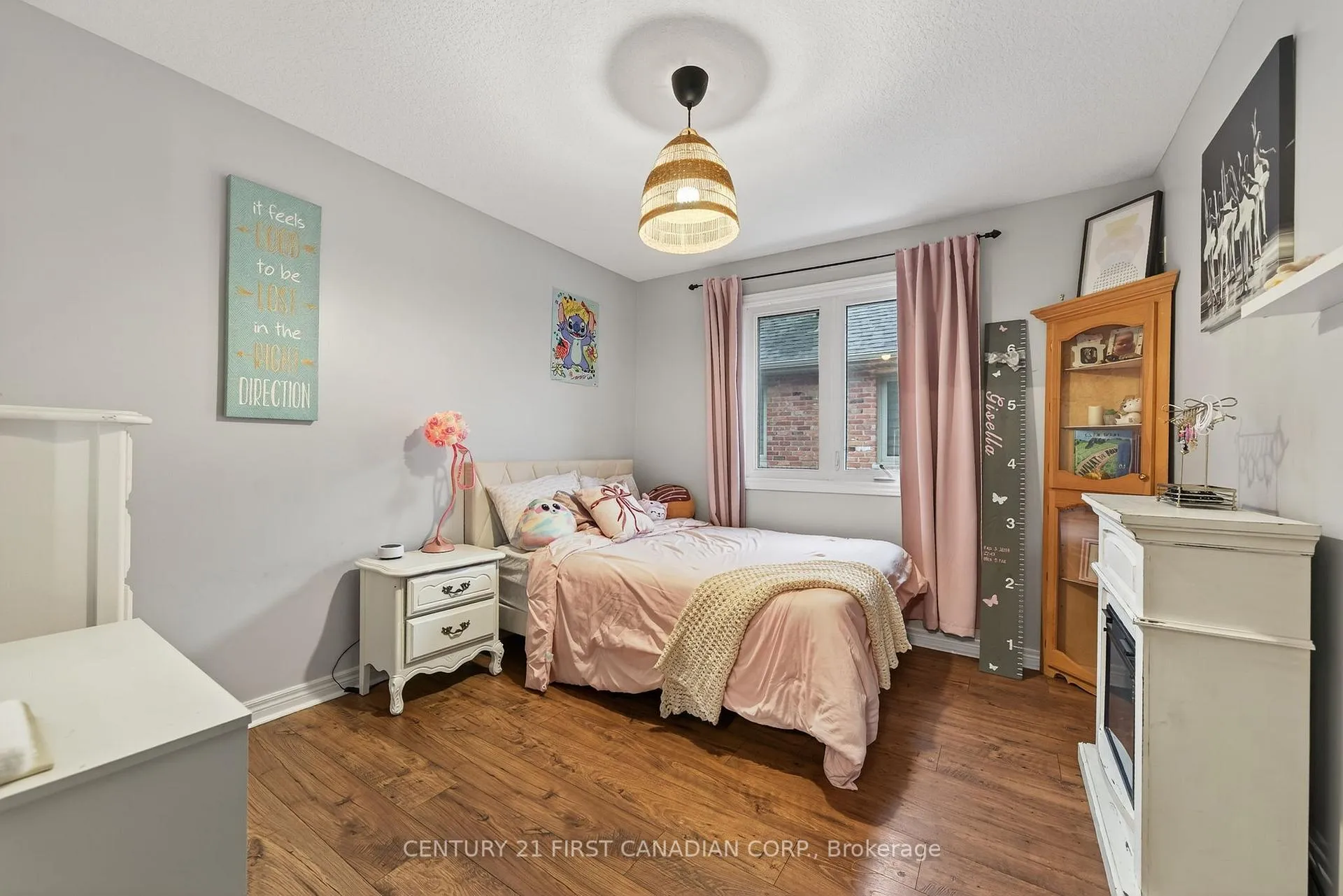 Photo 9 of 292 Thorn Drive, Strathroy-Caradoc, NE — HOMEH