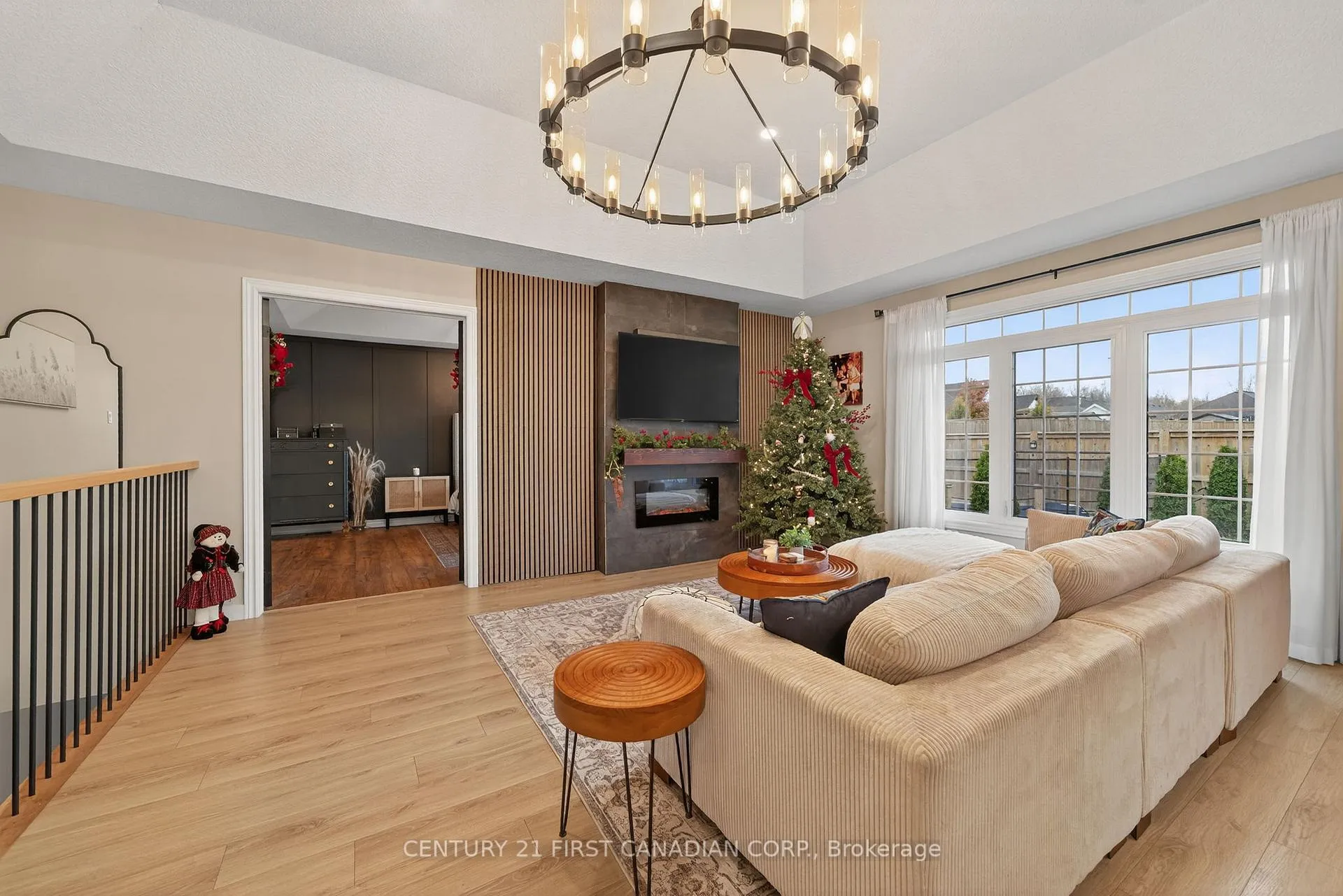 Photo 16 of 292 Thorn Drive, Strathroy-Caradoc, NE — HOMEH