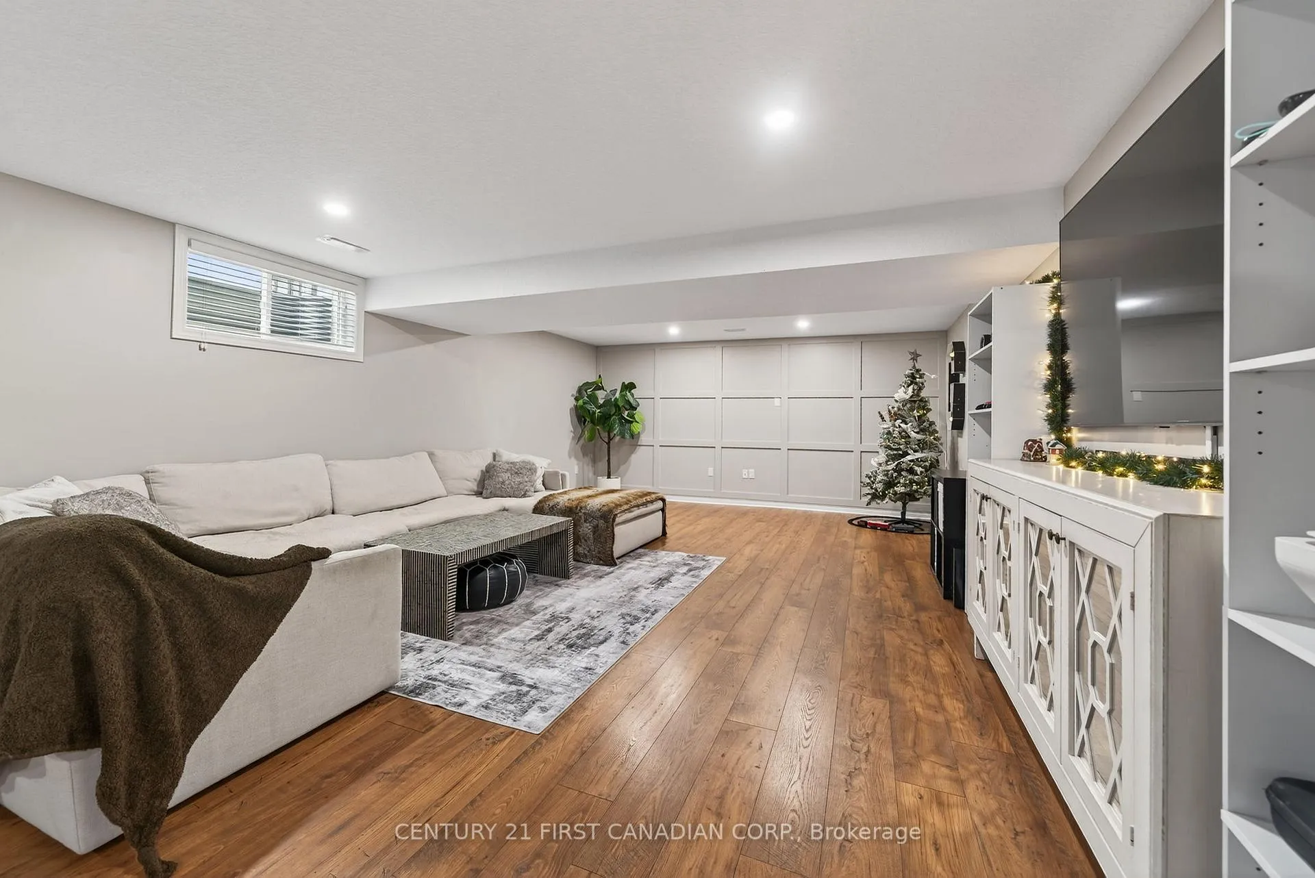 Photo 30 of 292 Thorn Drive, Strathroy-Caradoc, NE — HOMEH