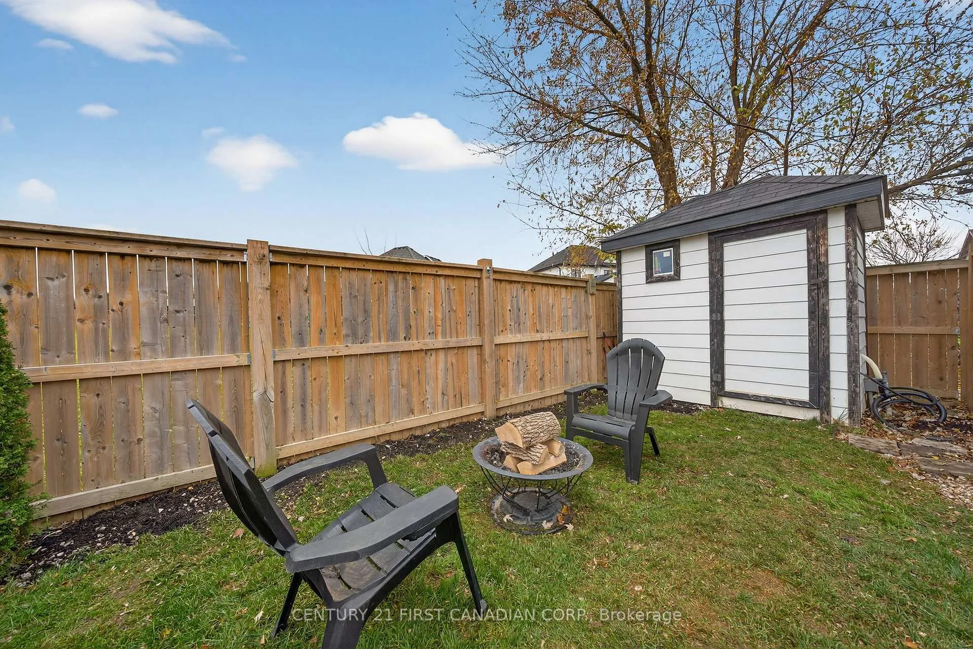 Photo 40 of 292 Thorn Drive, Strathroy-Caradoc, NE — HOMEH
