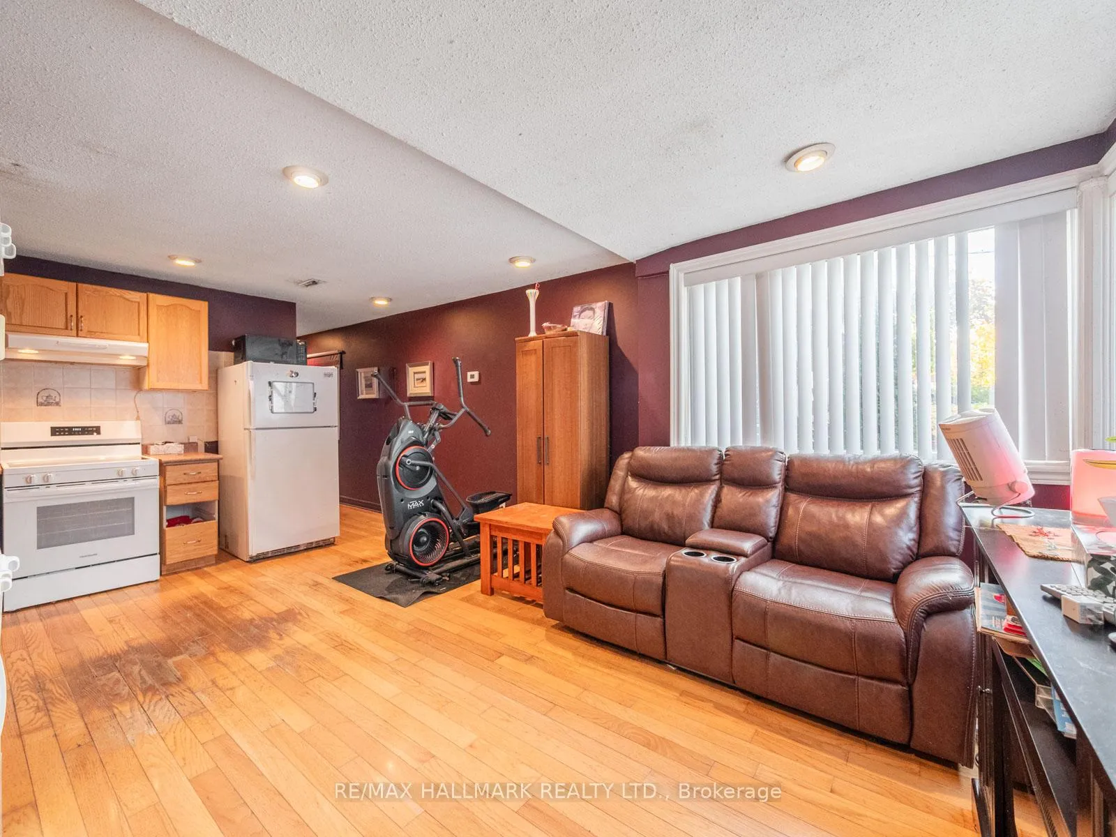 Photo 3 of 33 Earl Grey Road, Toronto, Blake-Jones — HOMEH