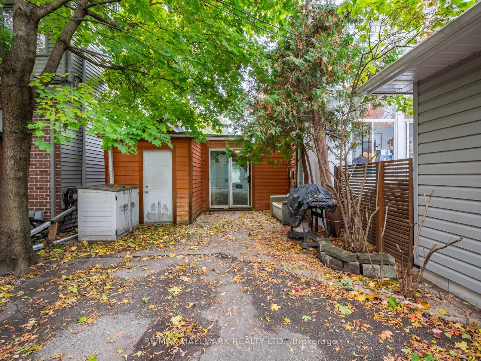 Photo 23 of 33 Earl Grey Road, Toronto, Blake-Jones — HOMEH
