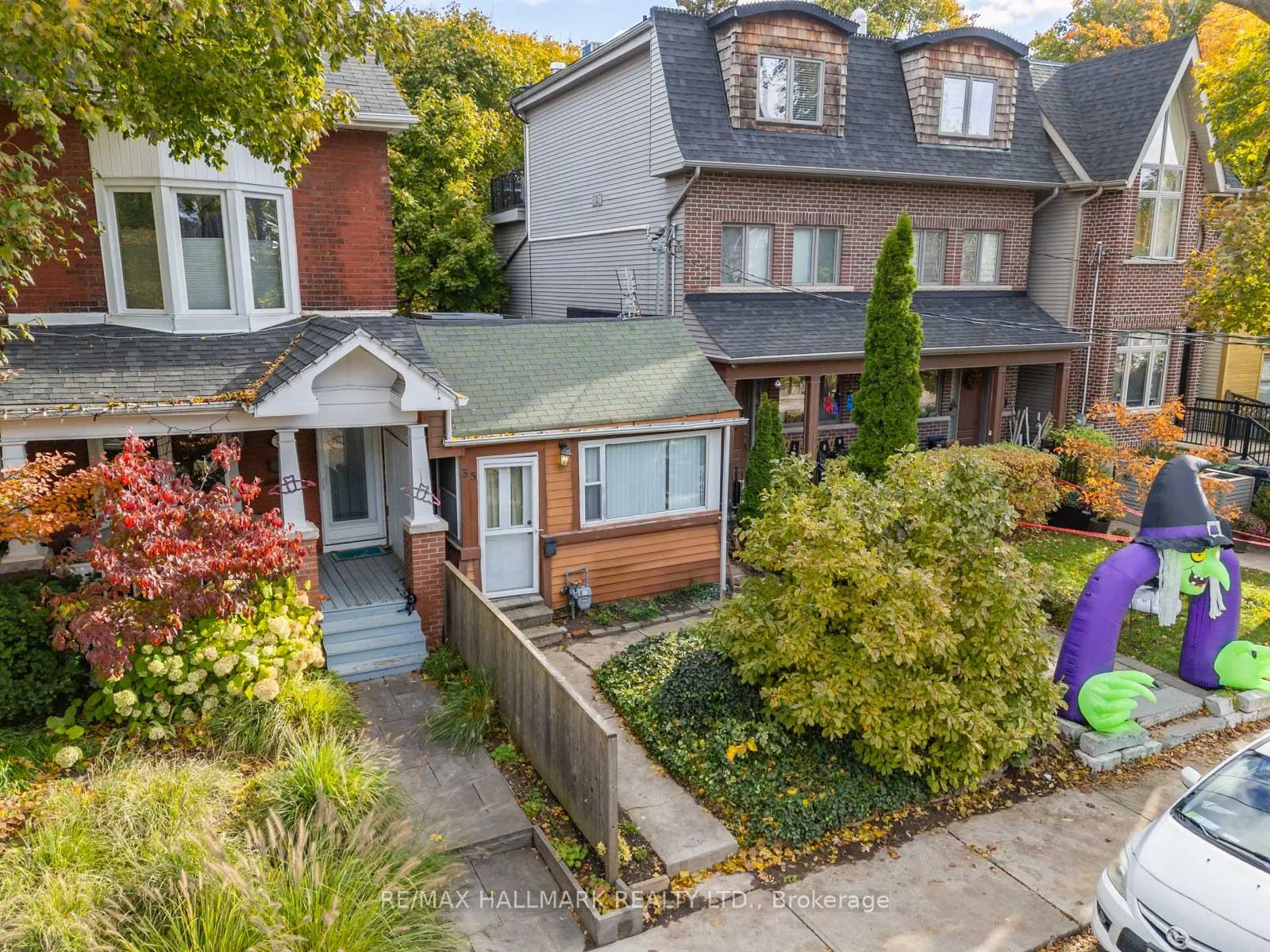 Photo 25 of 33 Earl Grey Road, Toronto, Blake-Jones — HOMEH