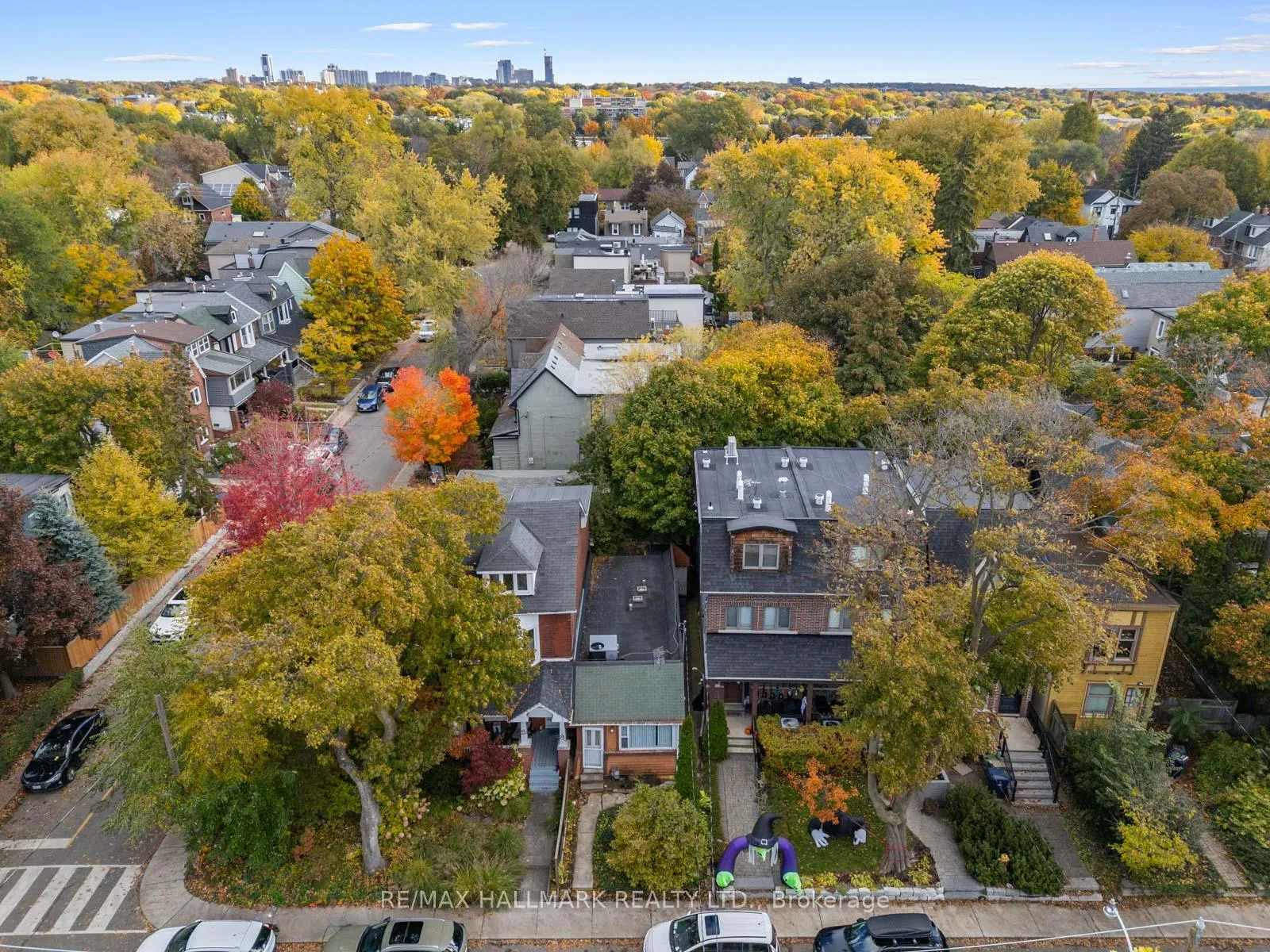 Photo 26 of 33 Earl Grey Road, Toronto, Blake-Jones — HOMEH