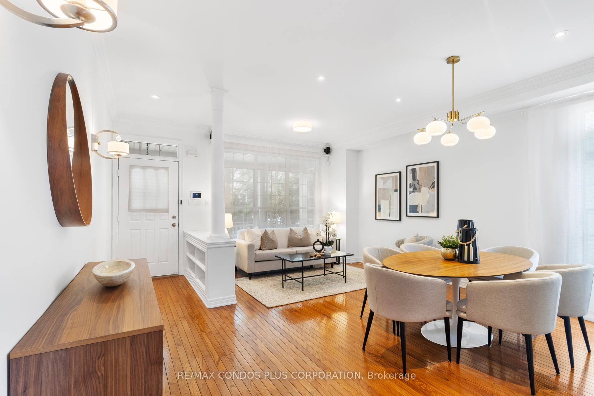 Photo 7 of 127 Boardwalk Drive, Toronto, The Beaches — HOMEH