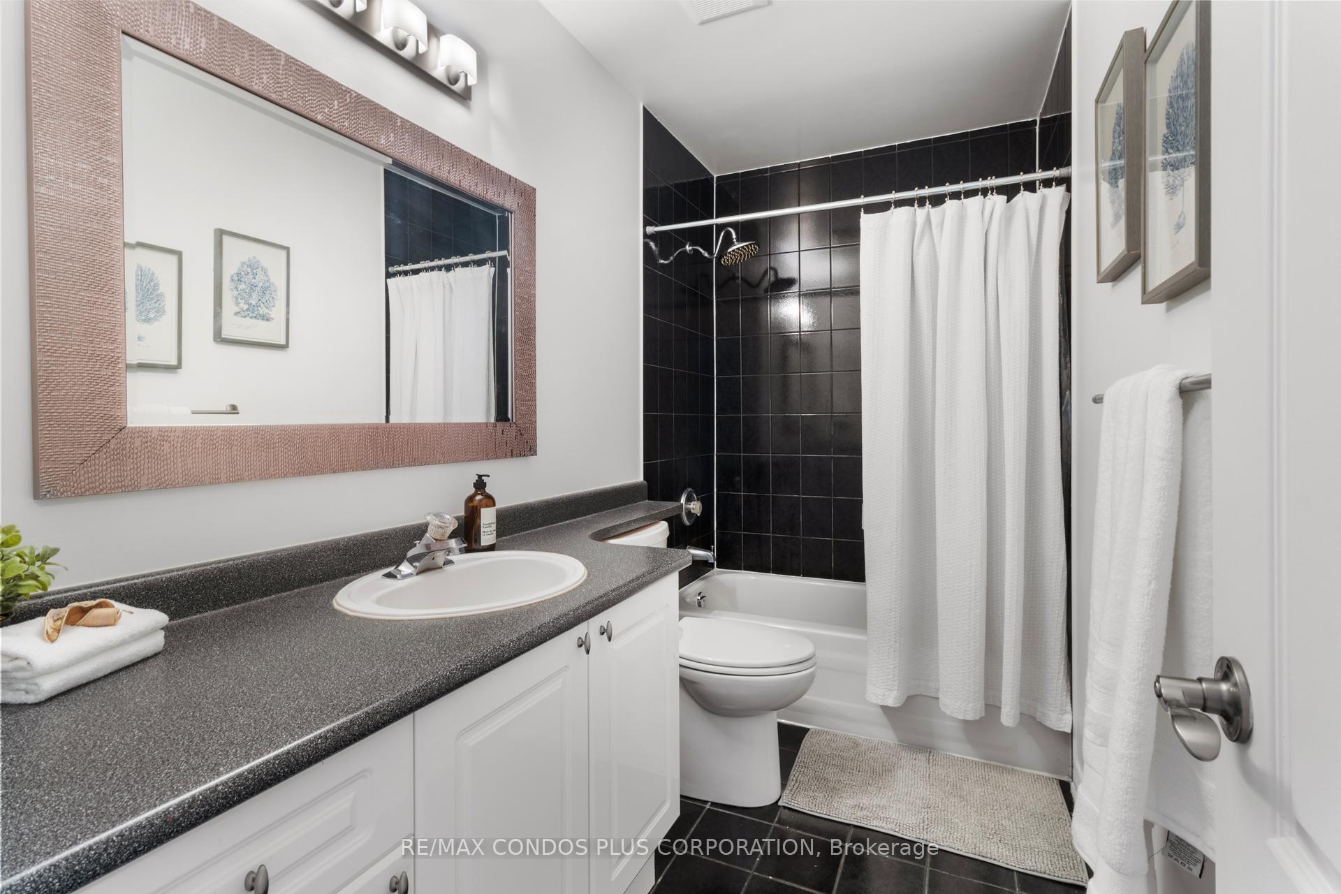 Photo 24 of 127 Boardwalk Drive, Toronto, The Beaches — HOMEH