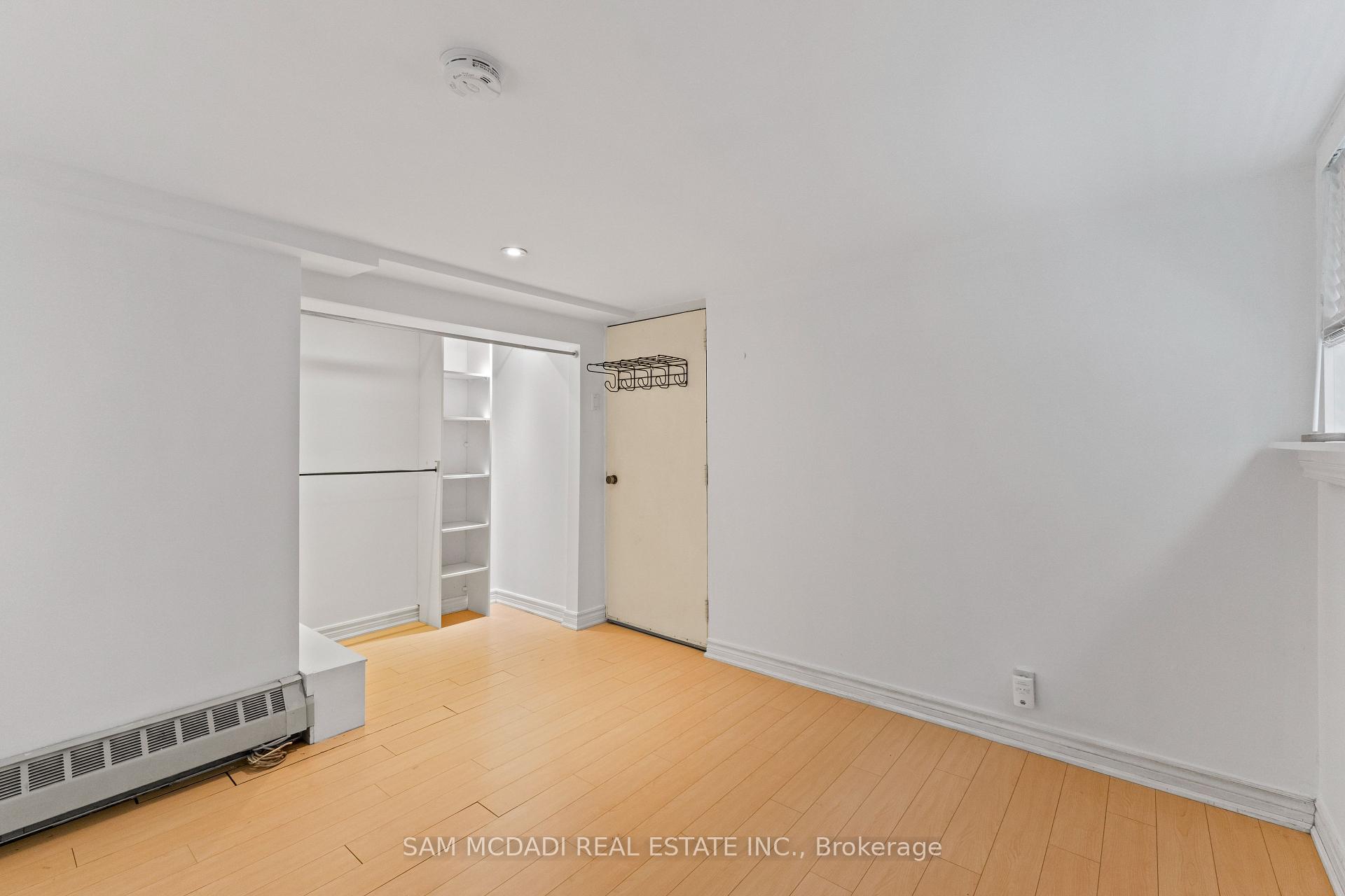 Photo 11 of Unit Lower, 26 Pine Avenue, Toronto, The Beaches — HOMEH