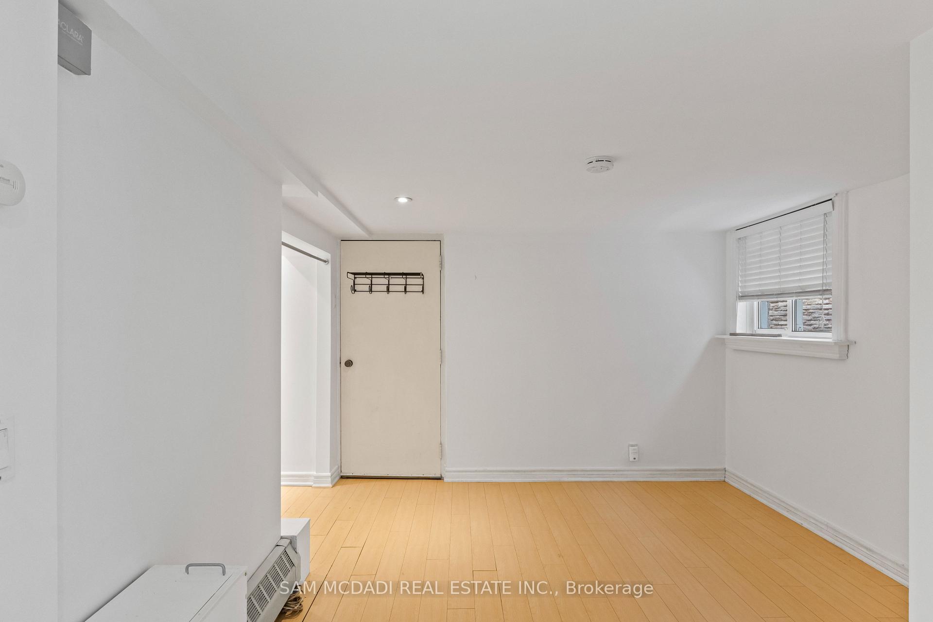 Photo 18 of Unit Lower, 26 Pine Avenue, Toronto, The Beaches — HOMEH