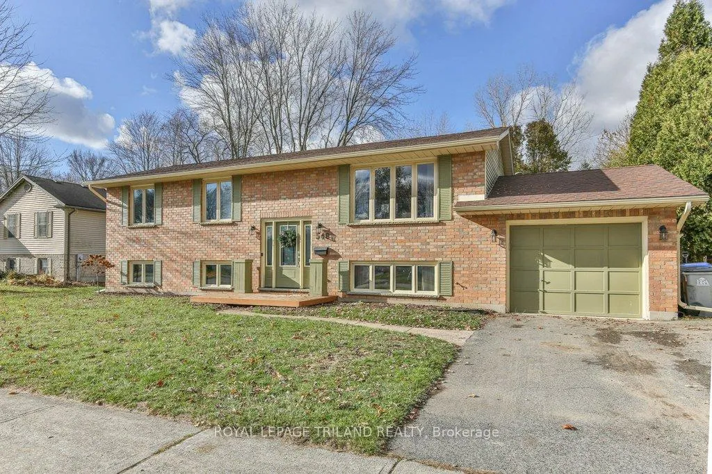 Photo 2 of 548 Pamela Drive, Strathroy-Caradoc, Mount Brydges — HOMEH