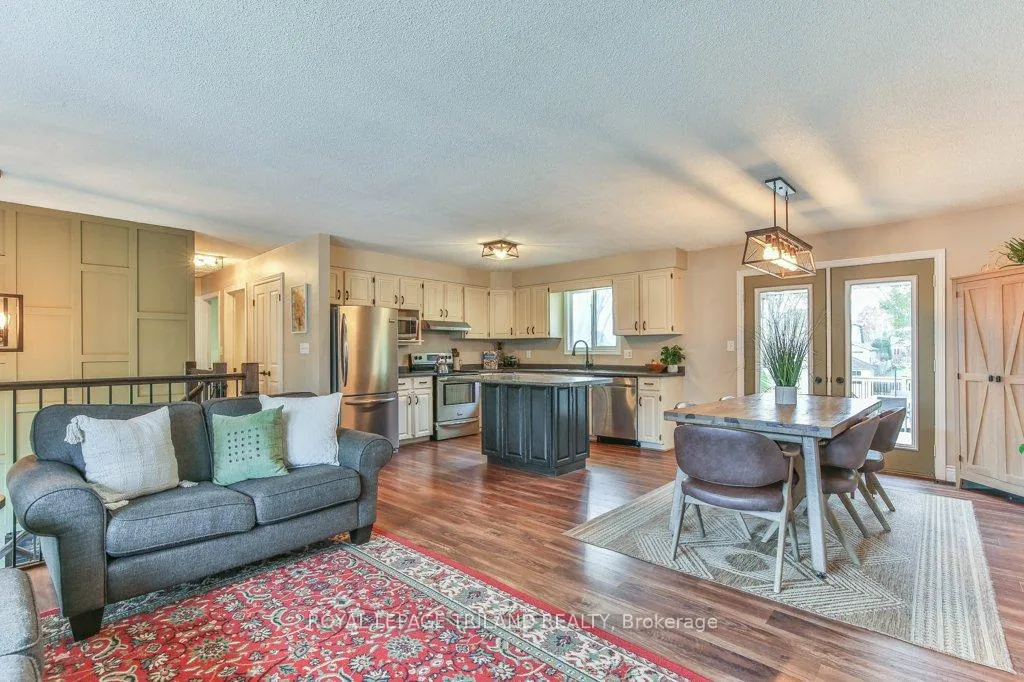 Photo 14 of 548 Pamela Drive, Strathroy-Caradoc, Mount Brydges — HOMEH