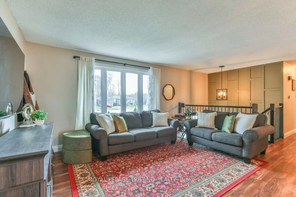 Photo 15 of 548 Pamela Drive, Strathroy-Caradoc, Mount Brydges — HOMEH