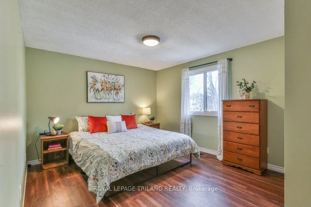 Photo 19 of 548 Pamela Drive, Strathroy-Caradoc, Mount Brydges — HOMEH