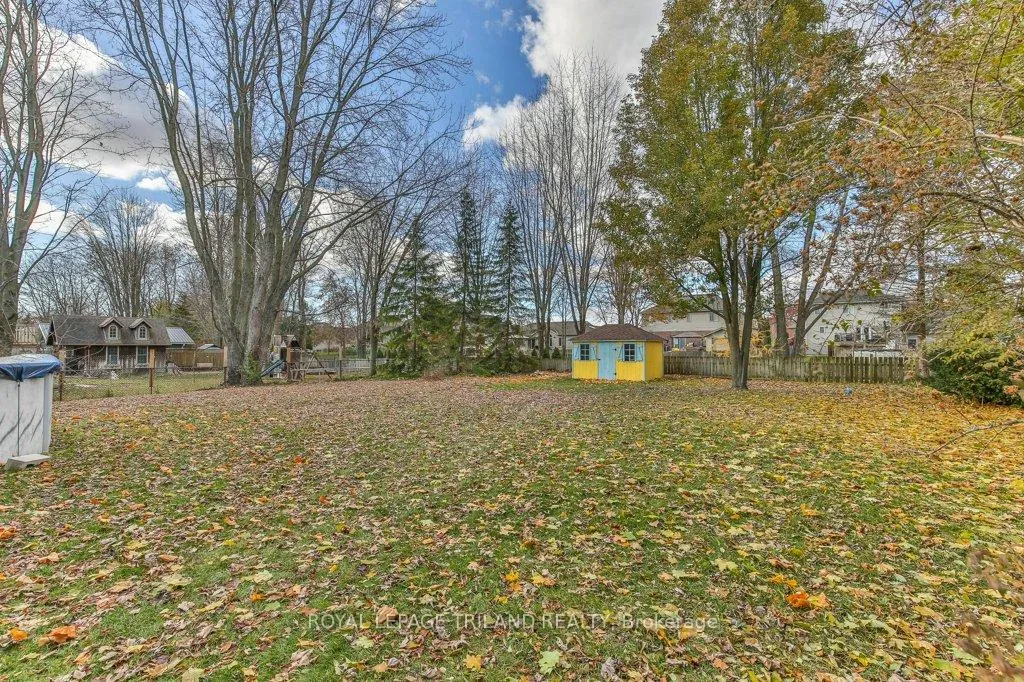 Photo 46 of 548 Pamela Drive, Strathroy-Caradoc, Mount Brydges — HOMEH