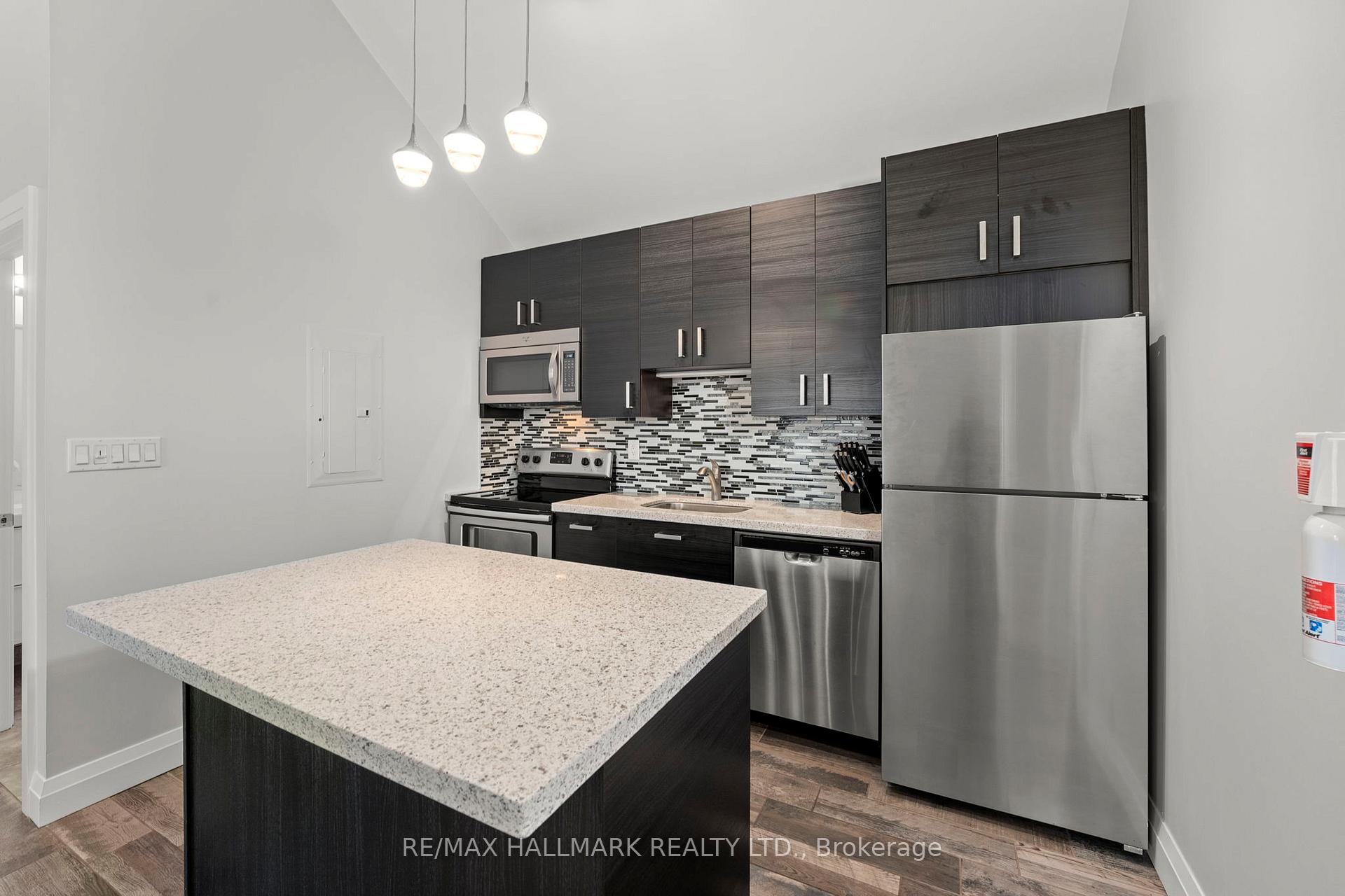 Photo 5 of Unit Unit 1, 276 King Edward Avenue, Toronto, Woodbine-Lumsden — HOMEH