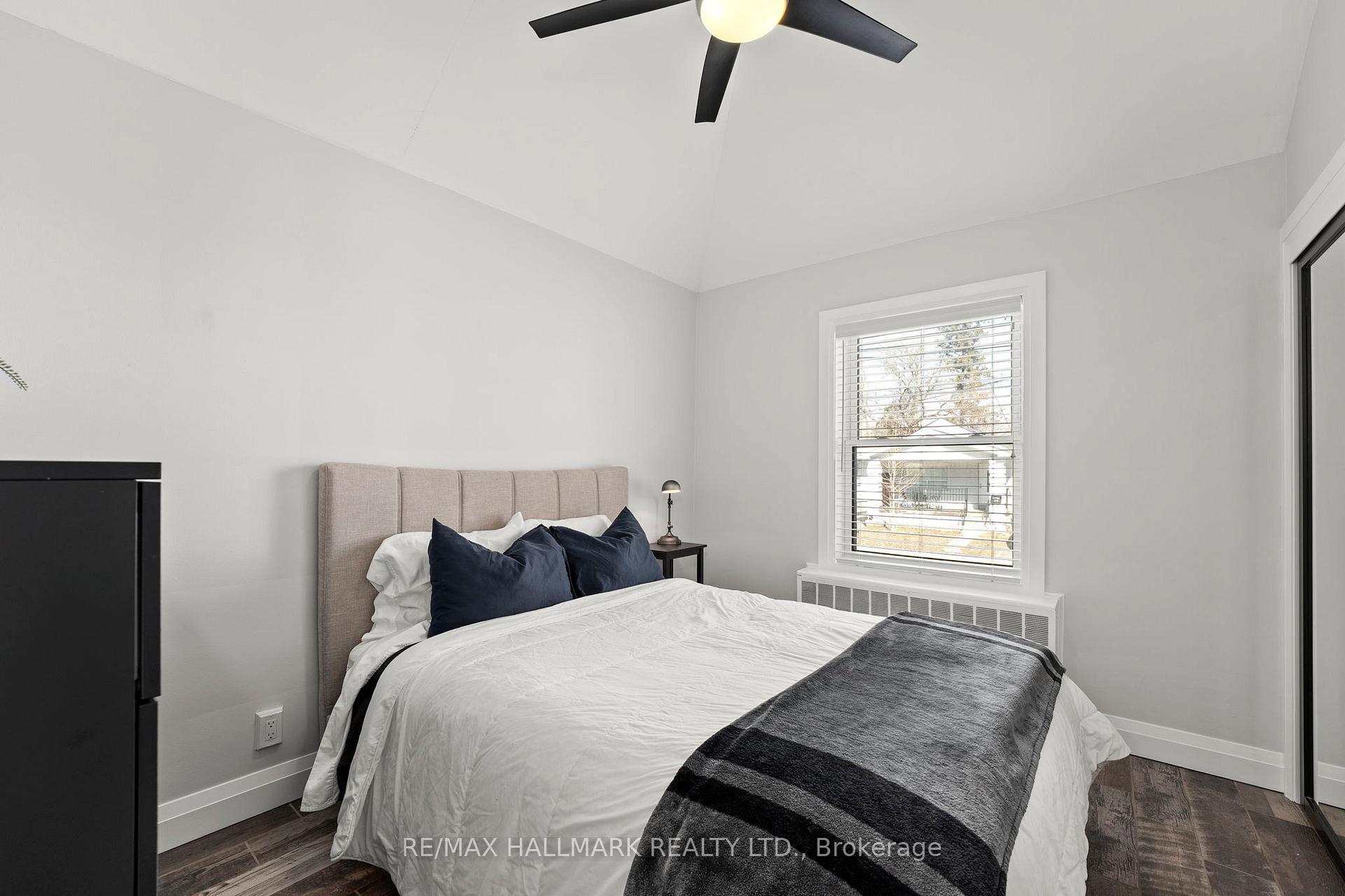 Photo 12 of Unit Unit 1, 276 King Edward Avenue, Toronto, Woodbine-Lumsden — HOMEH