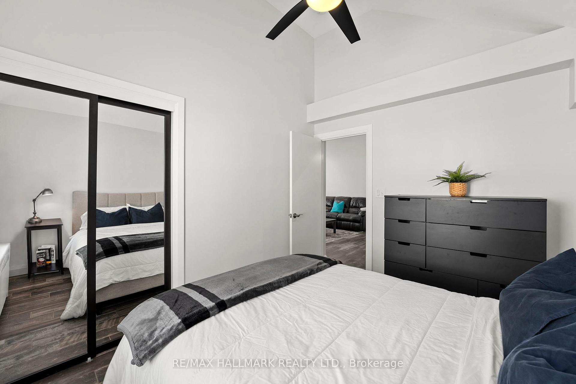 Photo 14 of Unit Unit 1, 276 King Edward Avenue, Toronto, Woodbine-Lumsden — HOMEH