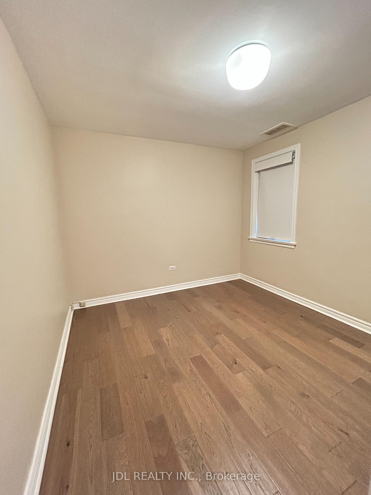 Photo 9 of 535 Broadway Avenue, Toronto, Leaside — HOMEH