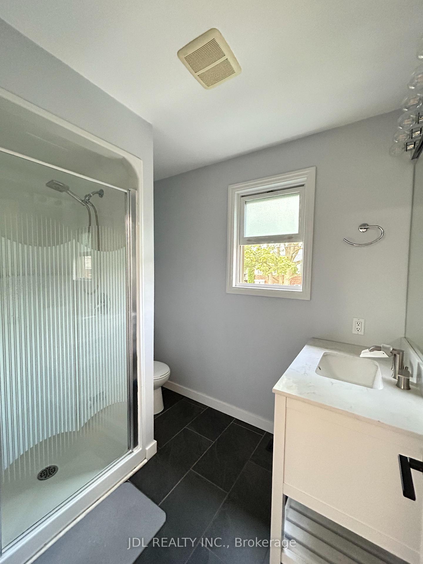 Photo 13 of 535 Broadway Avenue, Toronto, Leaside — HOMEH