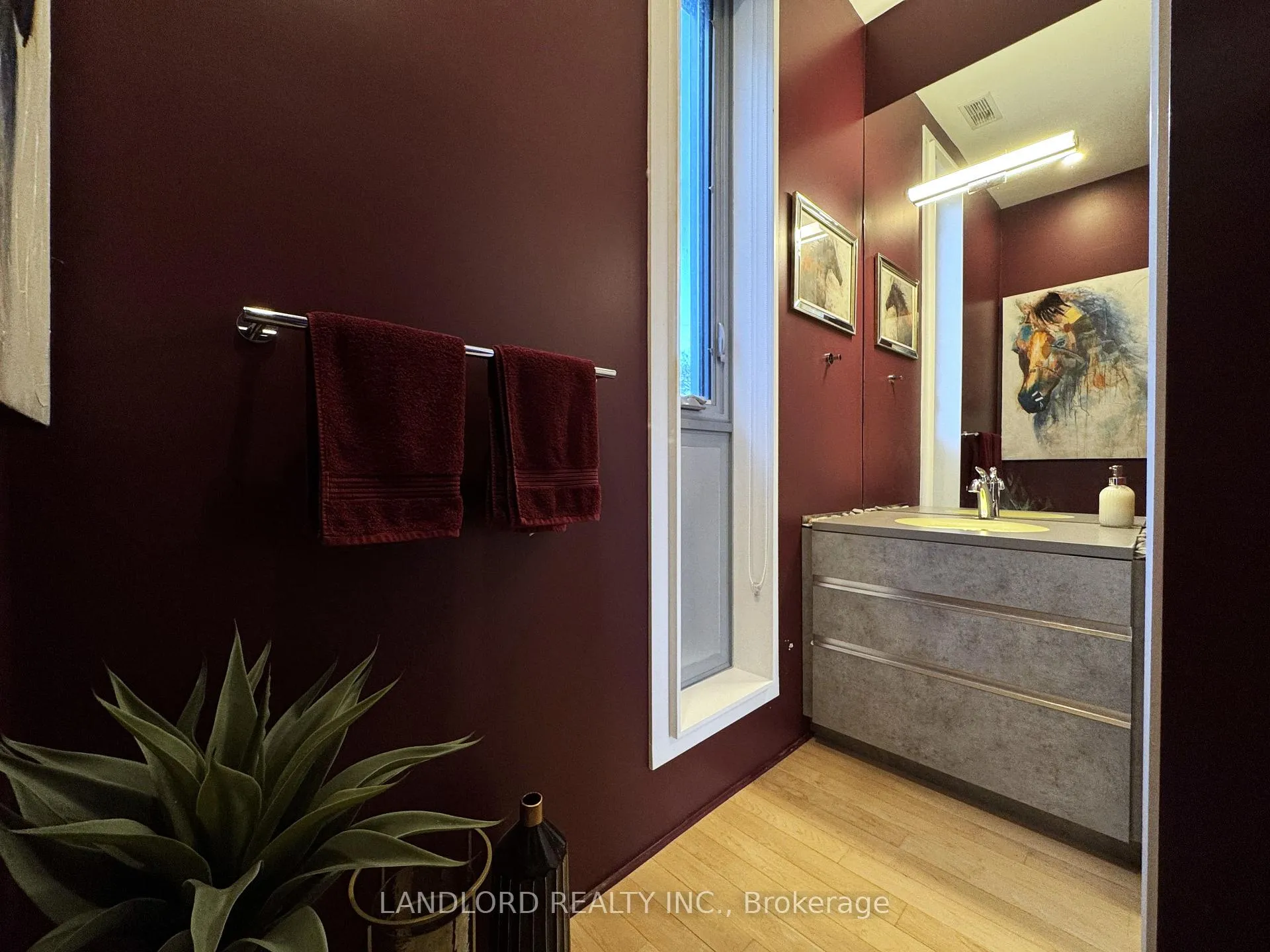 Photo 10 of Unit Th1, 15 Cummings Street, Toronto, South Riverdale — HOMEH