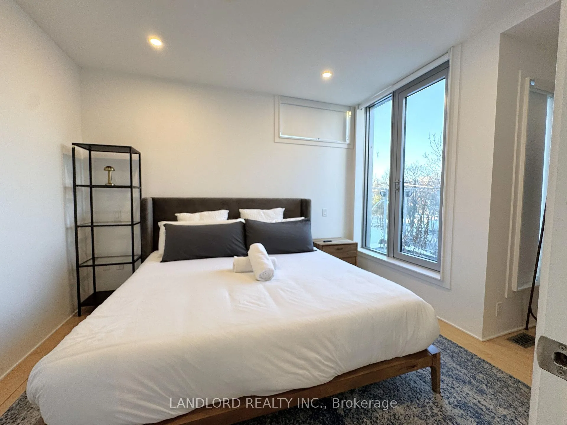 Photo 16 of Unit Th1, 15 Cummings Street, Toronto, South Riverdale — HOMEH