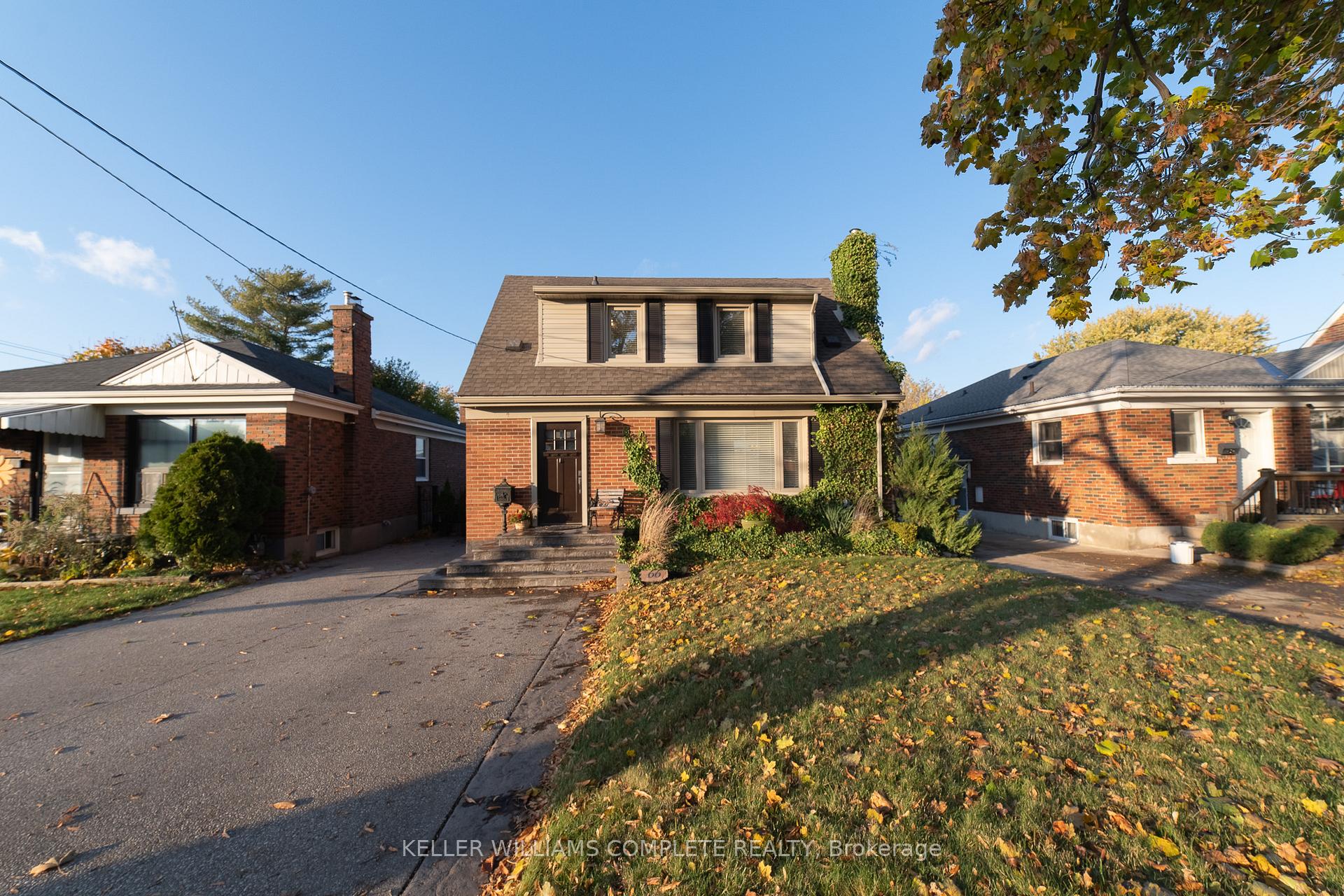 Front of 66 Maitland Street
