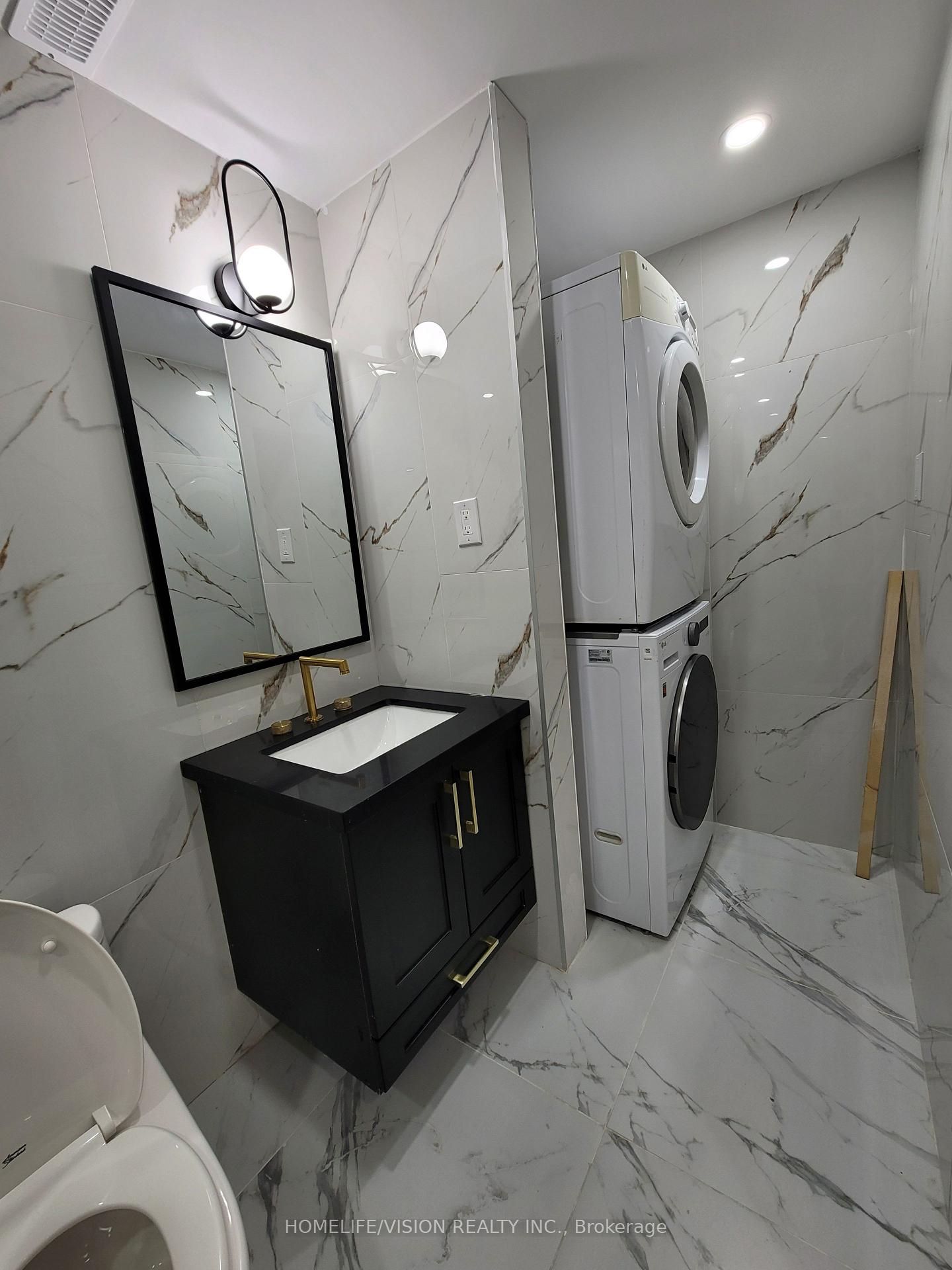 Photo 11 of 59 Standish Avenue, Toronto, Rosedale-Moore Park — HOMEH