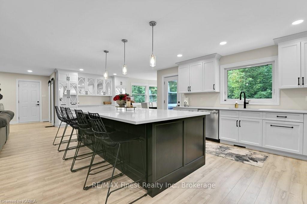 Photo 3 of 437 Otty Lake Sideroad Road, Tay Valley, Bathurst/Burgess & Sherbrooke (North Burgess) Twp — HOMEH