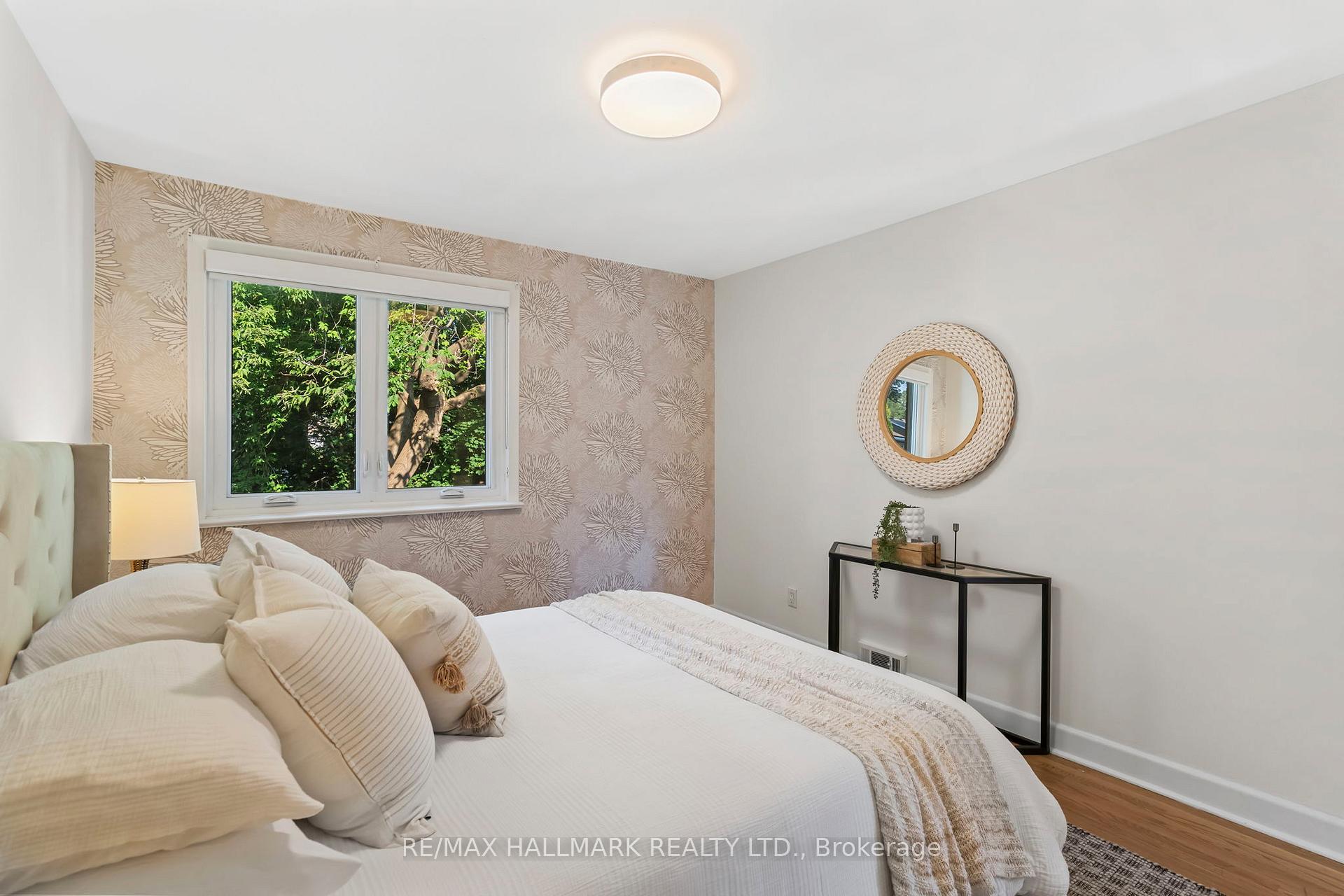 Photo 23 of 153 Bellefair Avenue, Toronto, The Beaches — HOMEH