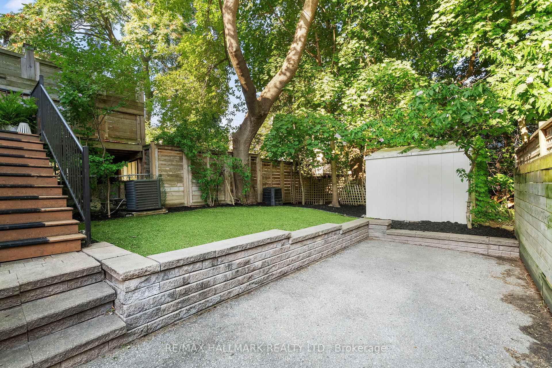 Photo 41 of 153 Bellefair Avenue, Toronto, The Beaches — HOMEH