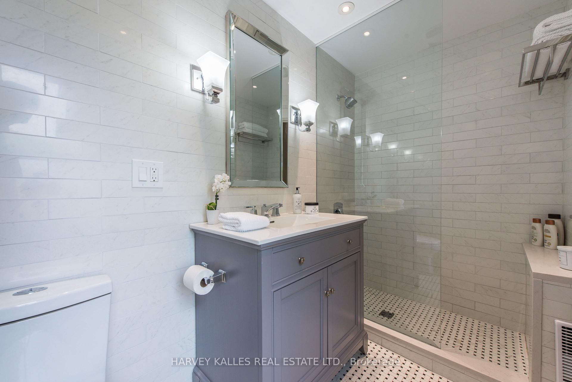 Photo 29 of 429 Sumach Street, Toronto, Cabbagetown-South St. James Town — HOMEH