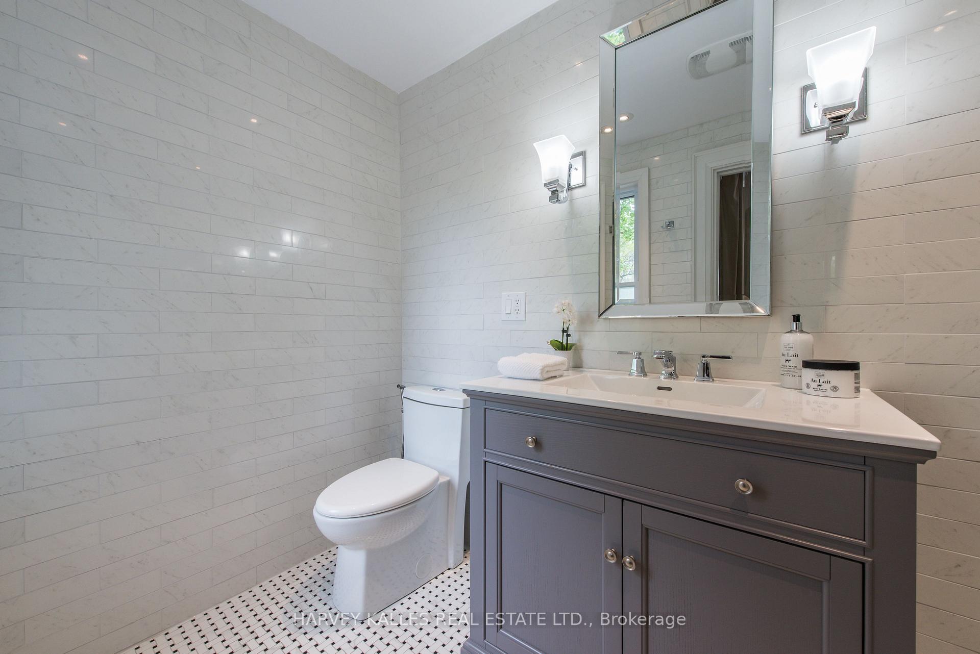 Photo 30 of 429 Sumach Street, Toronto, Cabbagetown-South St. James Town — HOMEH