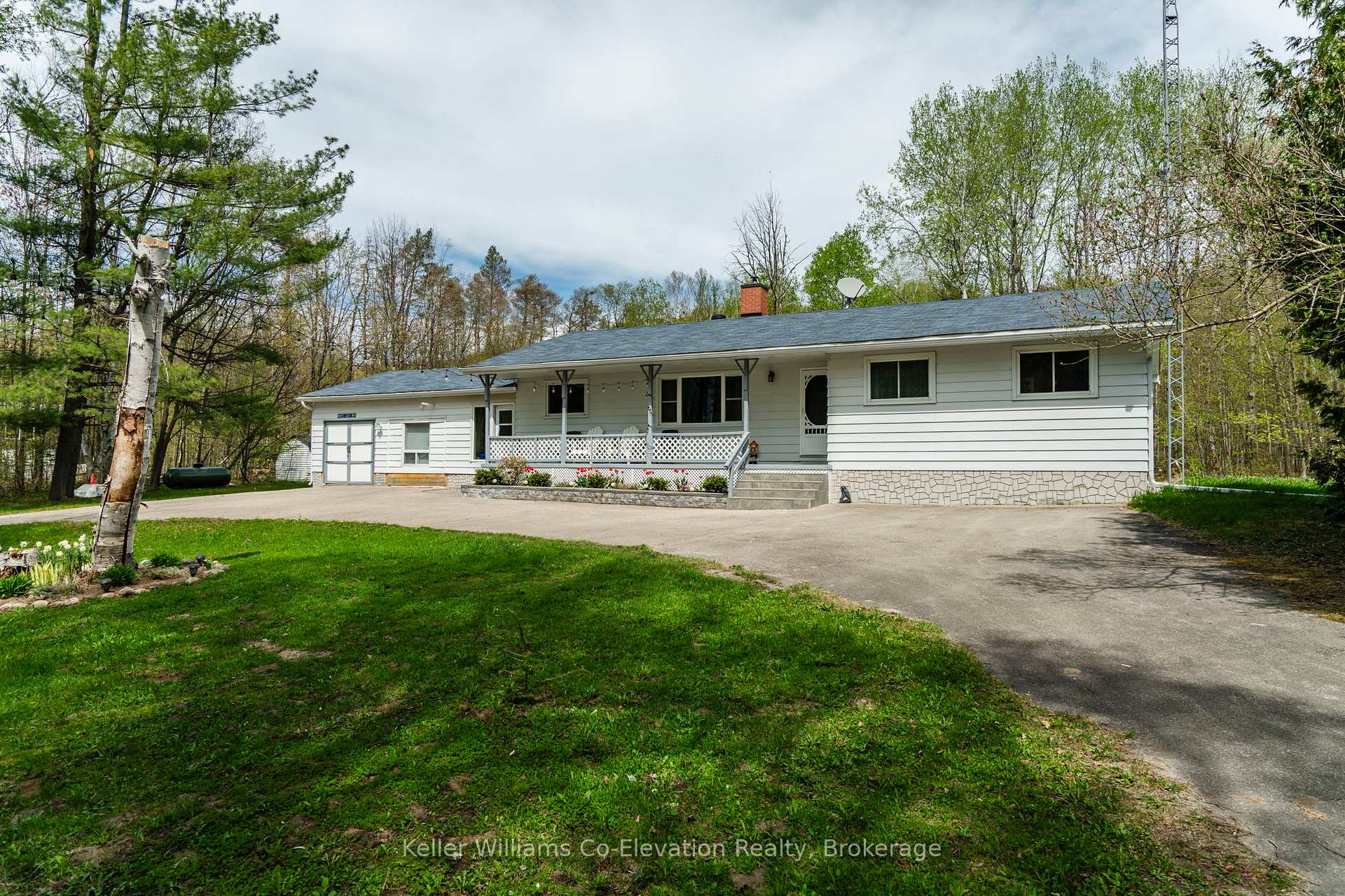 Photo 1 of 1467 Rosemount Road, Tay, Rural Tay — HOMEH
