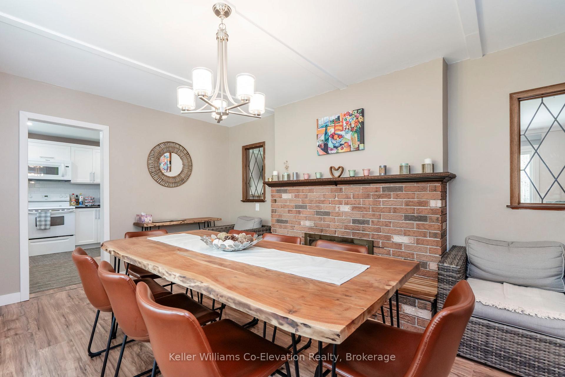 Photo 6 of 1467 Rosemount Road, Tay, Rural Tay — HOMEH