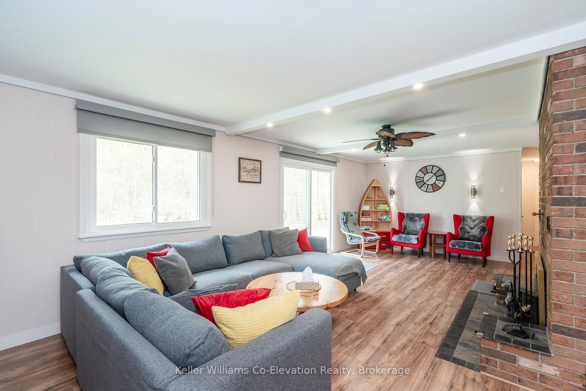 Photo 13 of 1467 Rosemount Road, Tay, Rural Tay — HOMEH