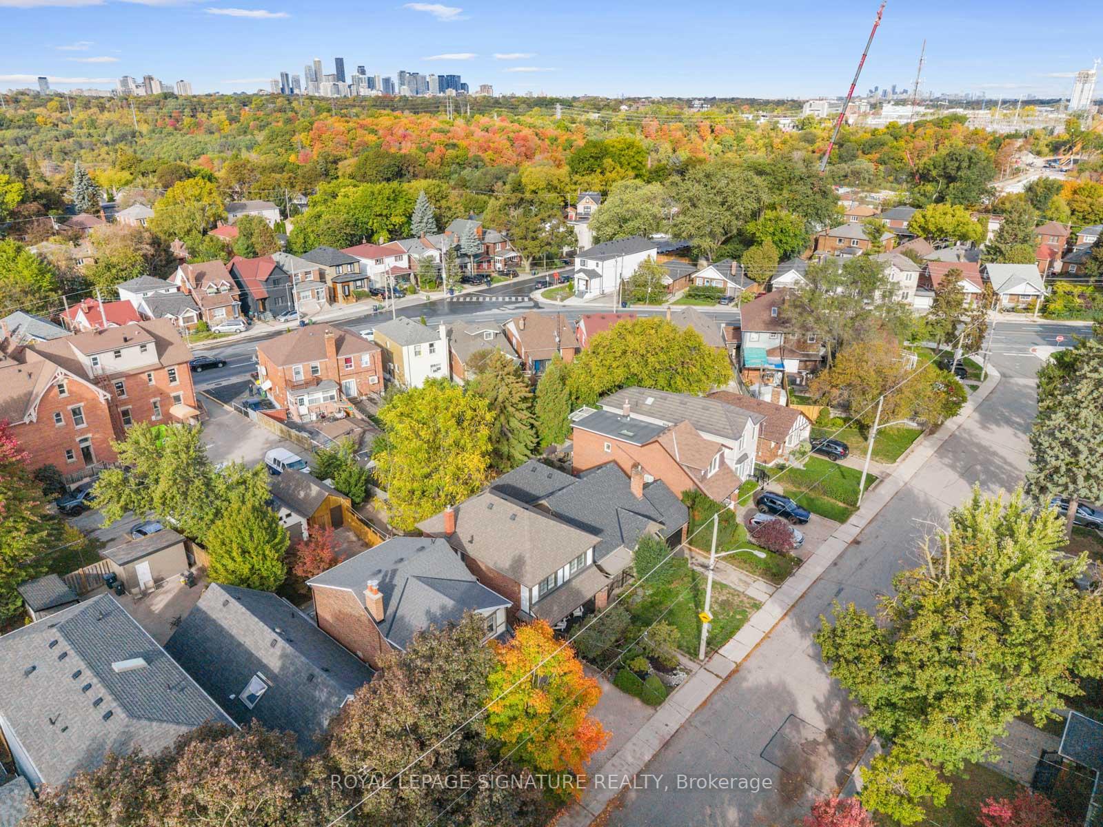 Photo 49 of 54 Pepler Avenue, Toronto, East York — HOMEH
