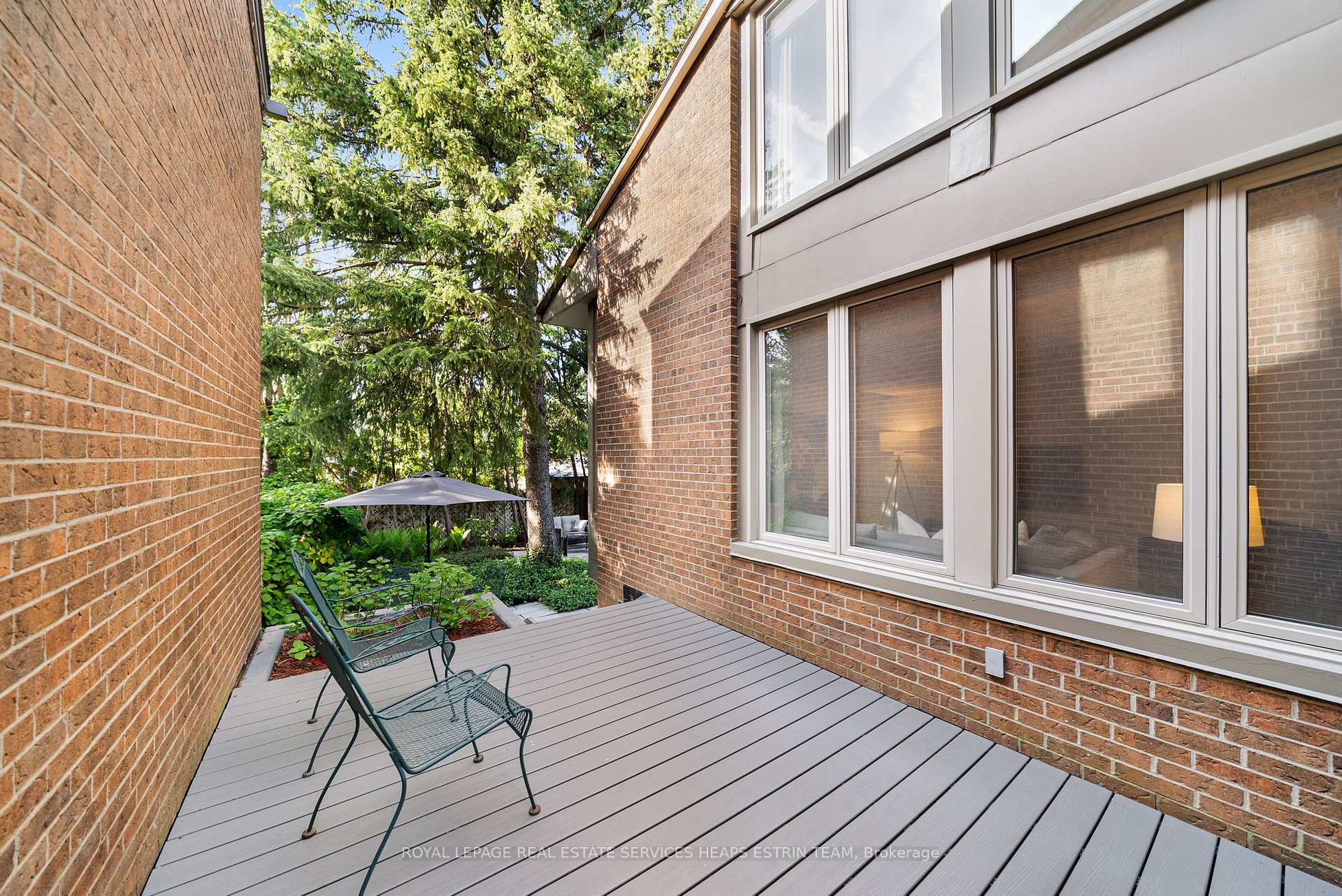 Photo 10 of 418 St Clair Avenue E, Toronto, Rosedale-Moore Park — HOMEH
