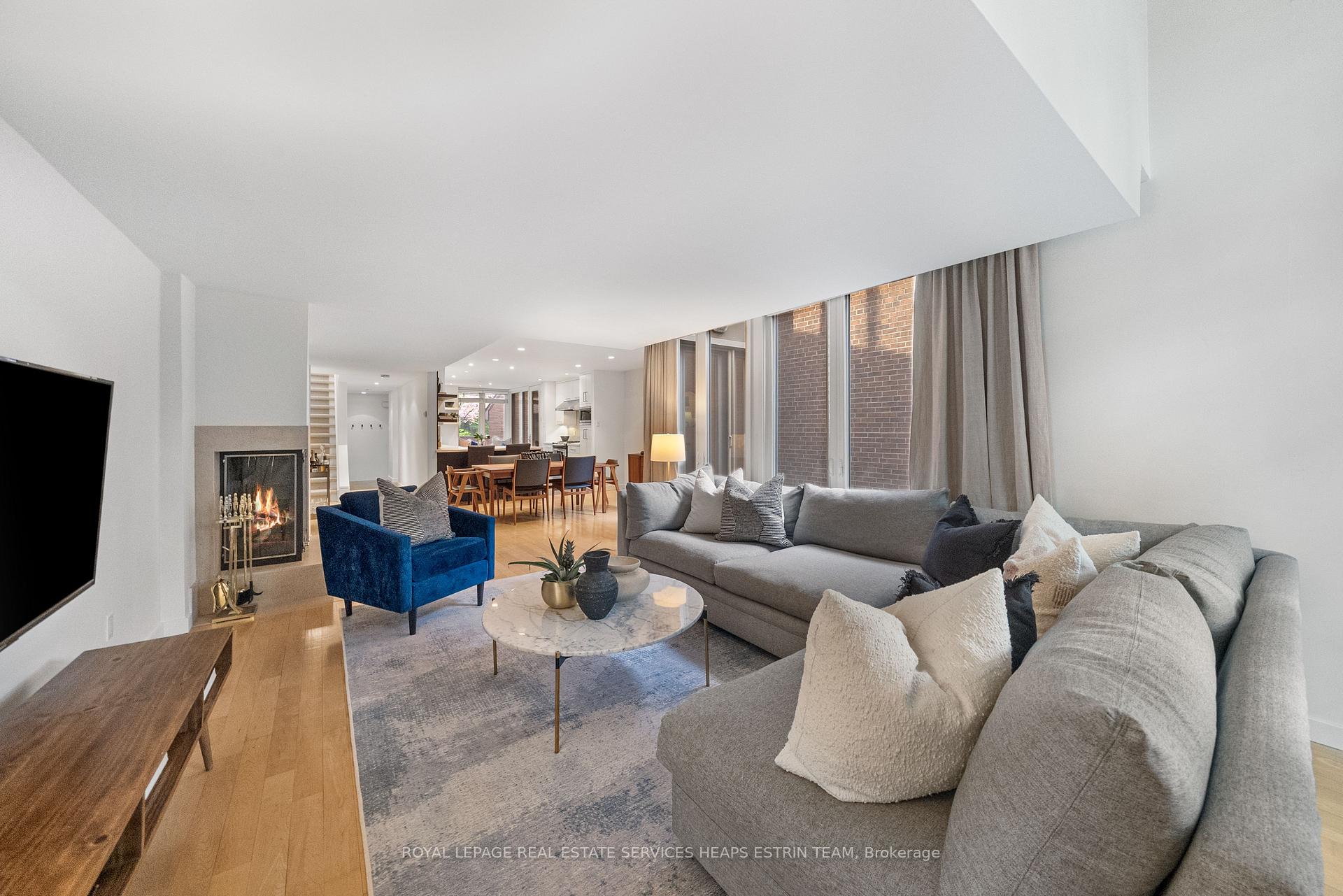 Photo 12 of 418 St Clair Avenue E, Toronto, Rosedale-Moore Park — HOMEH