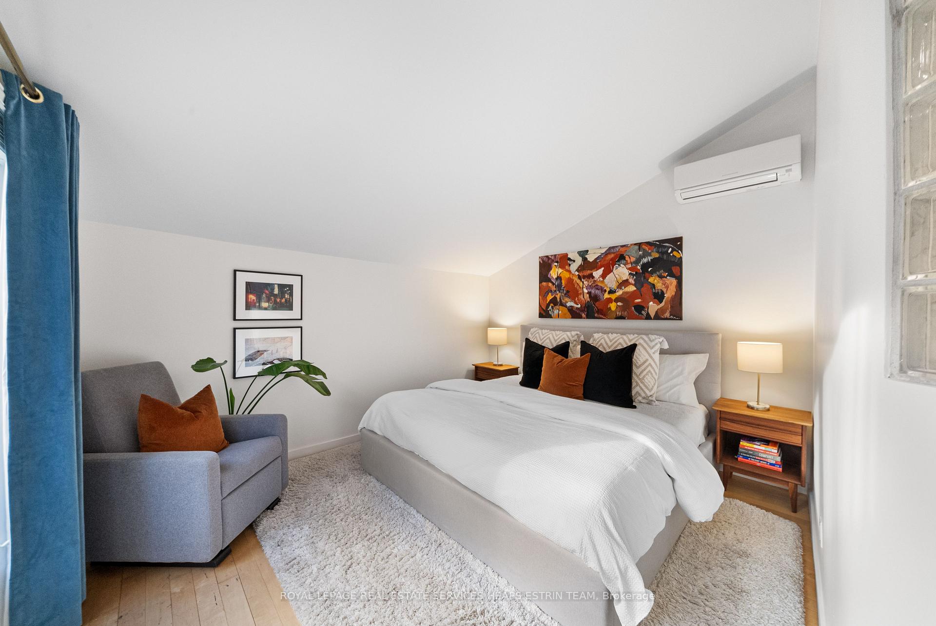 Photo 15 of 418 St Clair Avenue E, Toronto, Rosedale-Moore Park — HOMEH