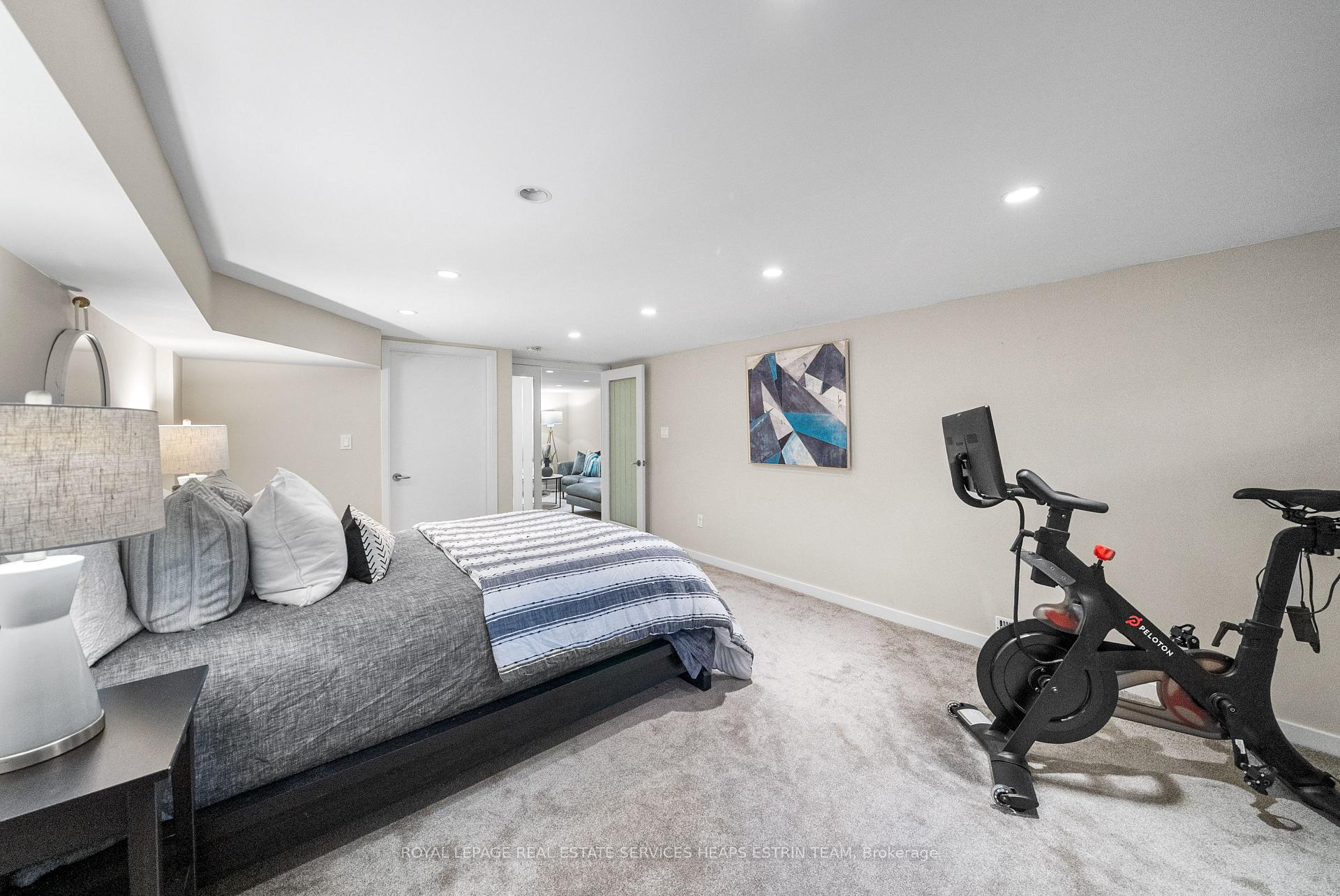 Photo 31 of 418 St Clair Avenue E, Toronto, Rosedale-Moore Park — HOMEH