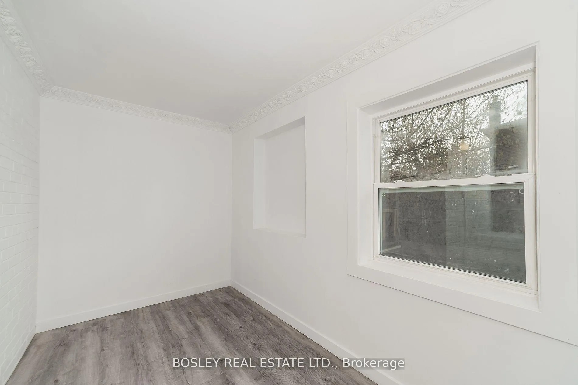 Photo 7 of Unit A, 926 Kingston Road, Toronto, The Beaches — HOMEH