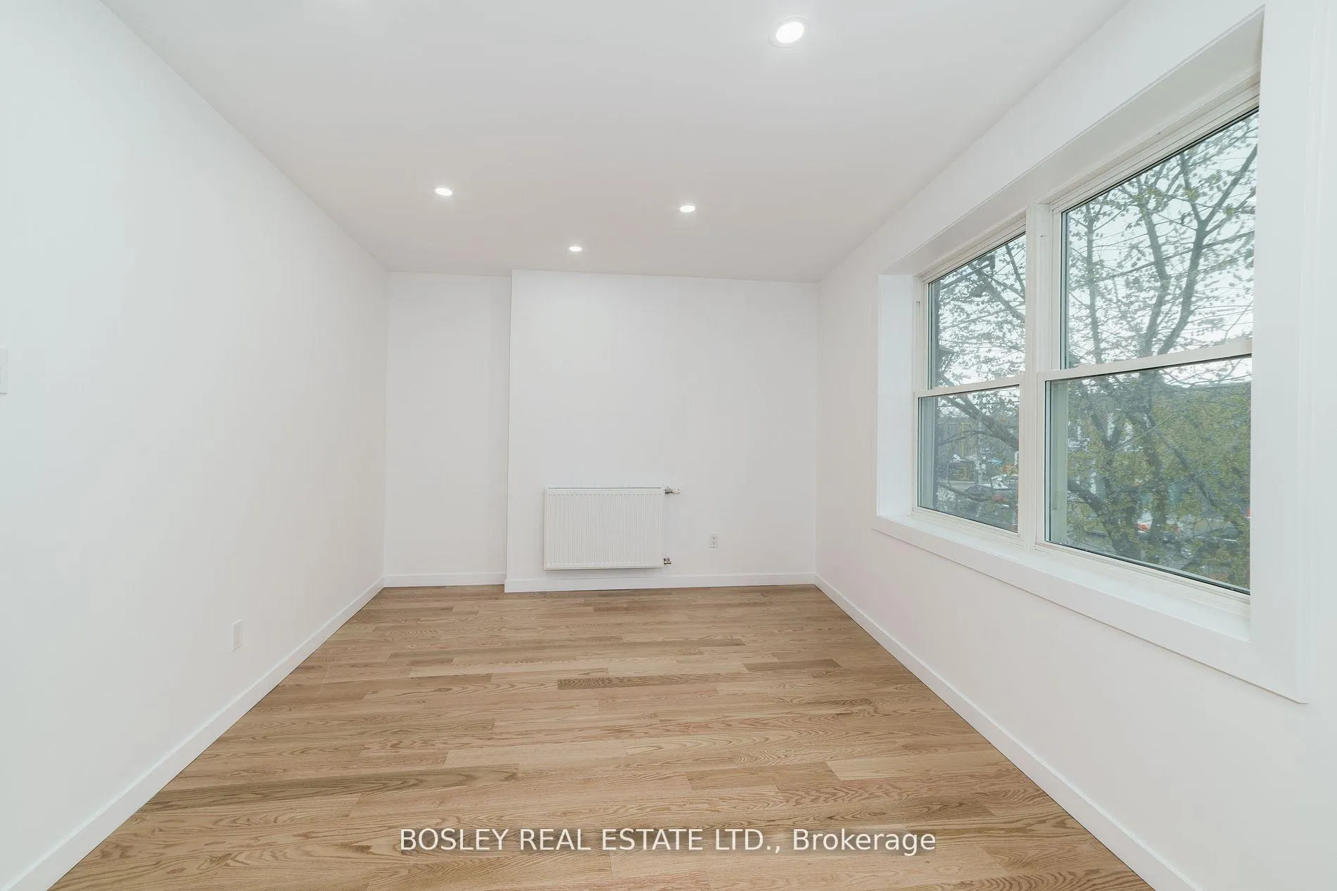 Photo 27 of Unit A, 926 Kingston Road, Toronto, The Beaches — HOMEH