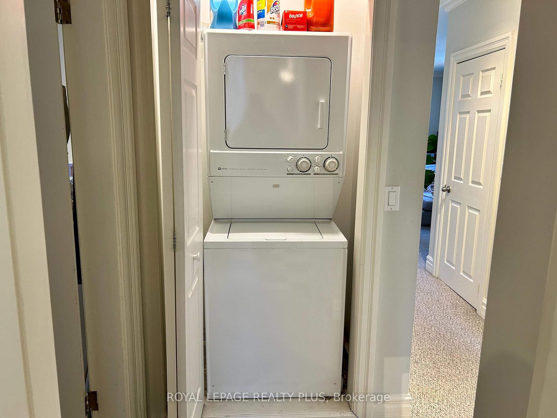Photo 20 of Unit 2, 17 Maple Avenue, Toronto, Rosedale-Moore Park — HOMEH