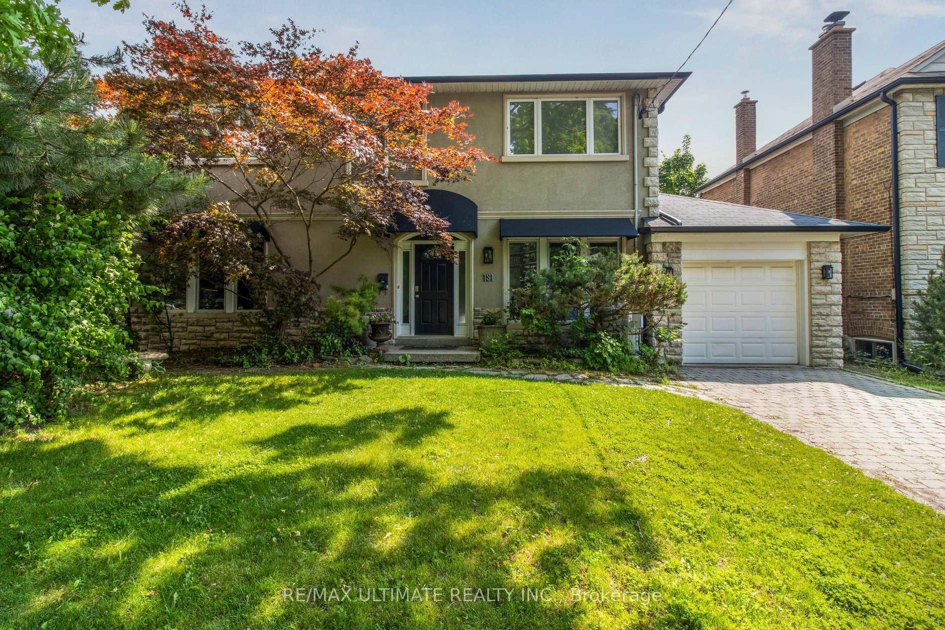 Front of 181 Bayview Heights Drive